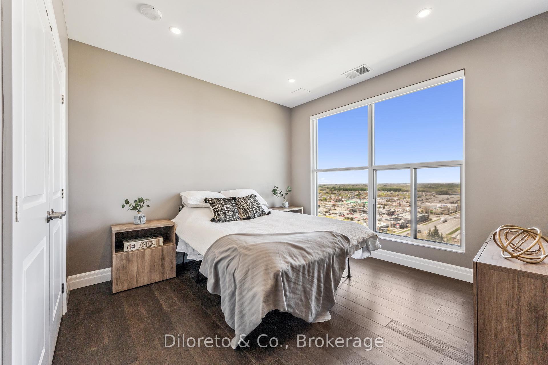 Photo 13 of Unit 1005, 1878 Gordon Street, Guelph, Pineridge/Westminster Woods — HOMEH