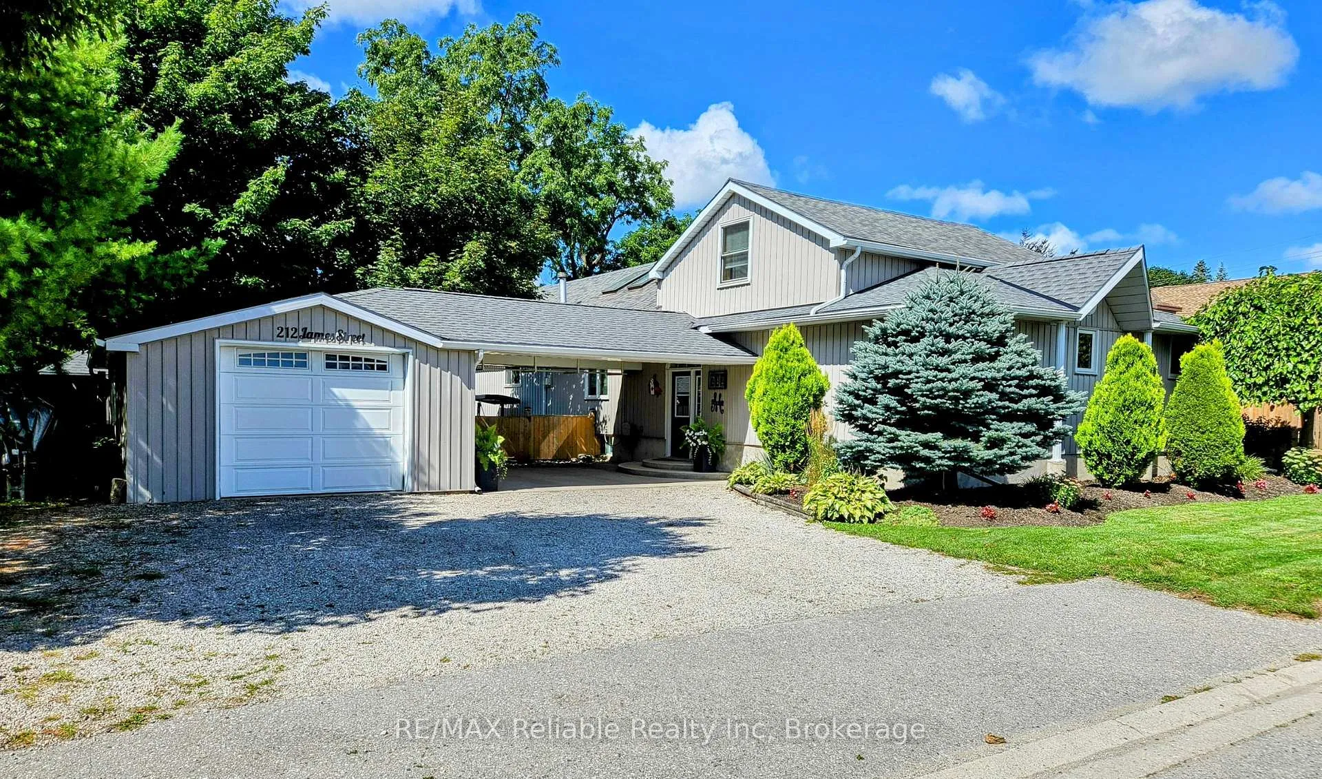 Photo 1 of 212 James Street, Central Huron, Clinton — HOMEH