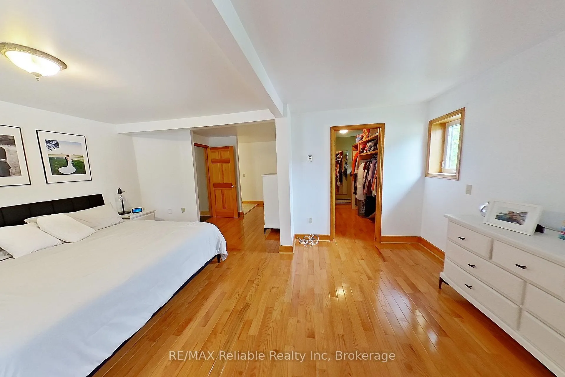Photo 17 of 212 James Street, Central Huron, Clinton — HOMEH