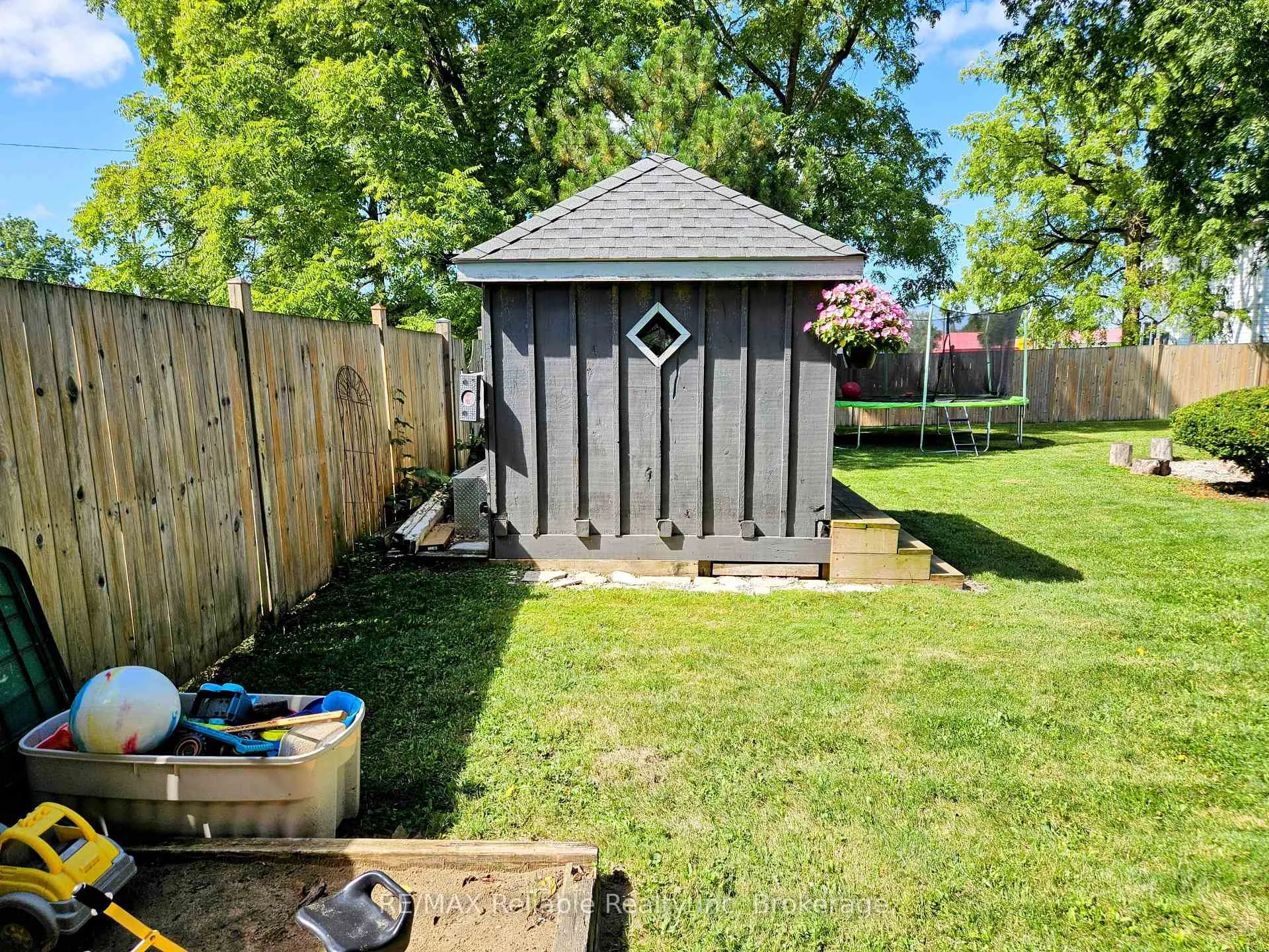 Photo 39 of 212 James Street, Central Huron, Clinton — HOMEH