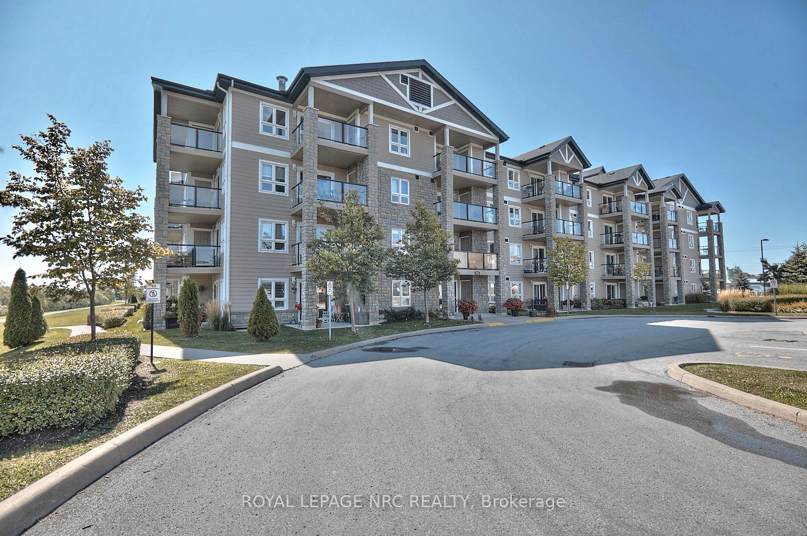 Photo 3 of Unit 1309, 330 Prince Charles Drive S, Welland, Broadway — HOMEH