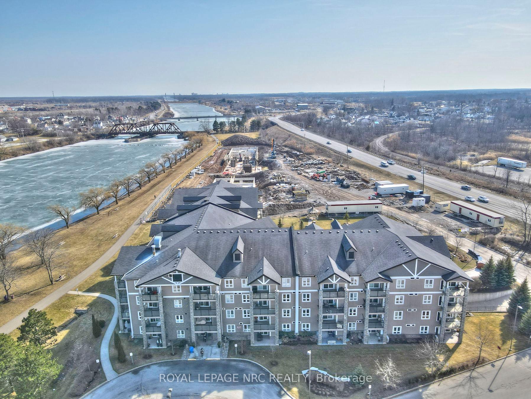 Photo 15 of Unit 1309, 330 Prince Charles Drive S, Welland, Broadway — HOMEH
