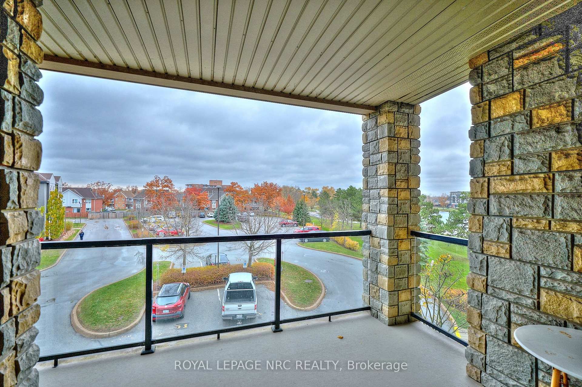Photo 33 of Unit 1309, 330 Prince Charles Drive S, Welland, Broadway — HOMEH