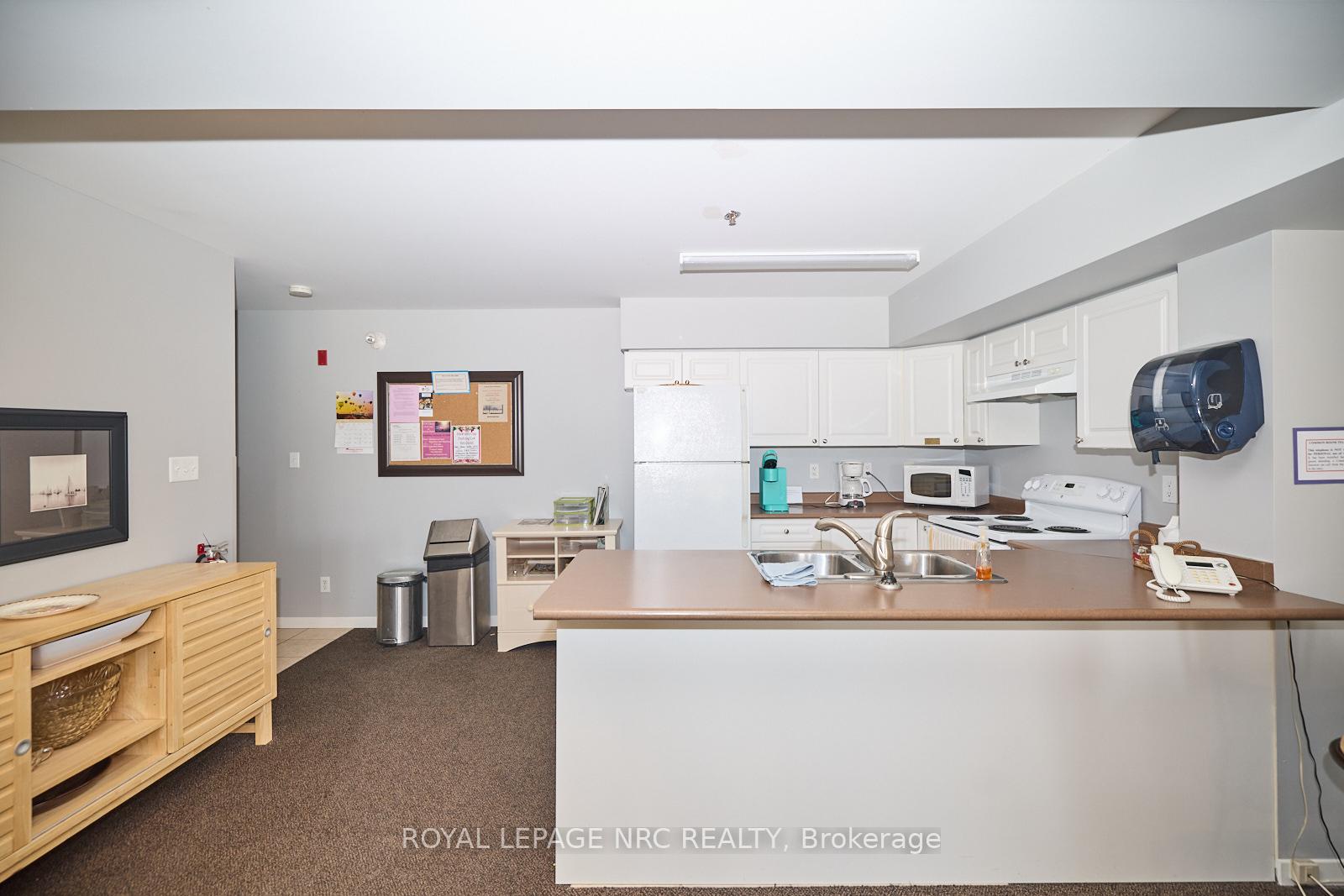 Photo 36 of Unit 1309, 330 Prince Charles Drive S, Welland, Broadway — HOMEH