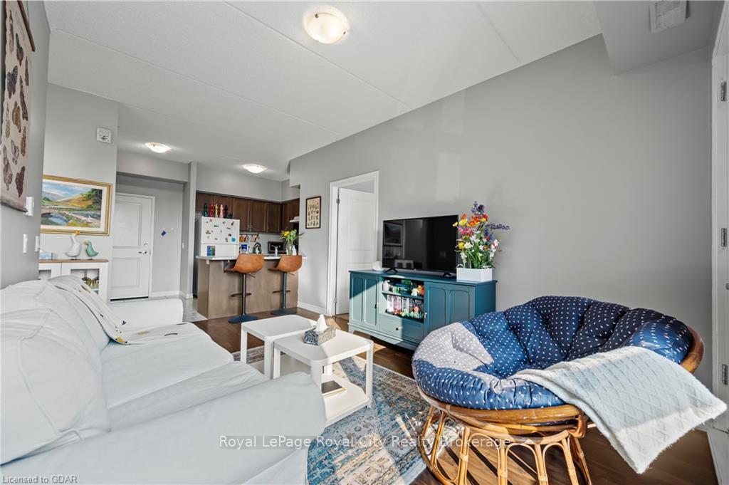 Photo 21 of Unit 215, 1284 Gordon Street, Guelph, Kortright East — HOMEH