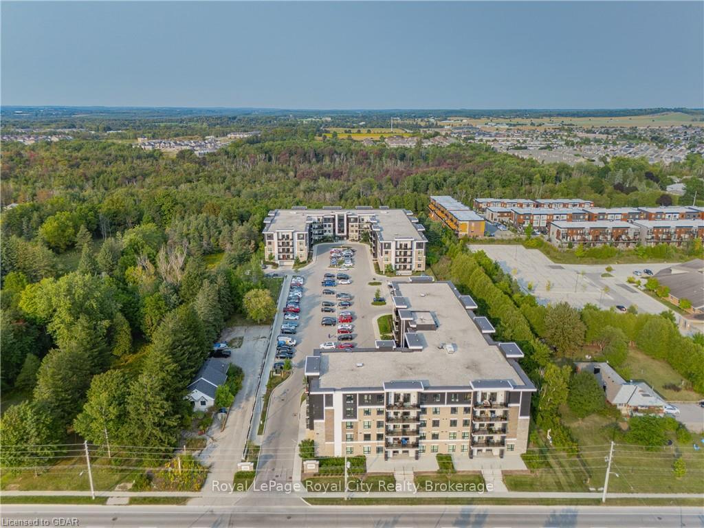 Photo 38 of Unit 215, 1284 Gordon Street, Guelph, Kortright East — HOMEH