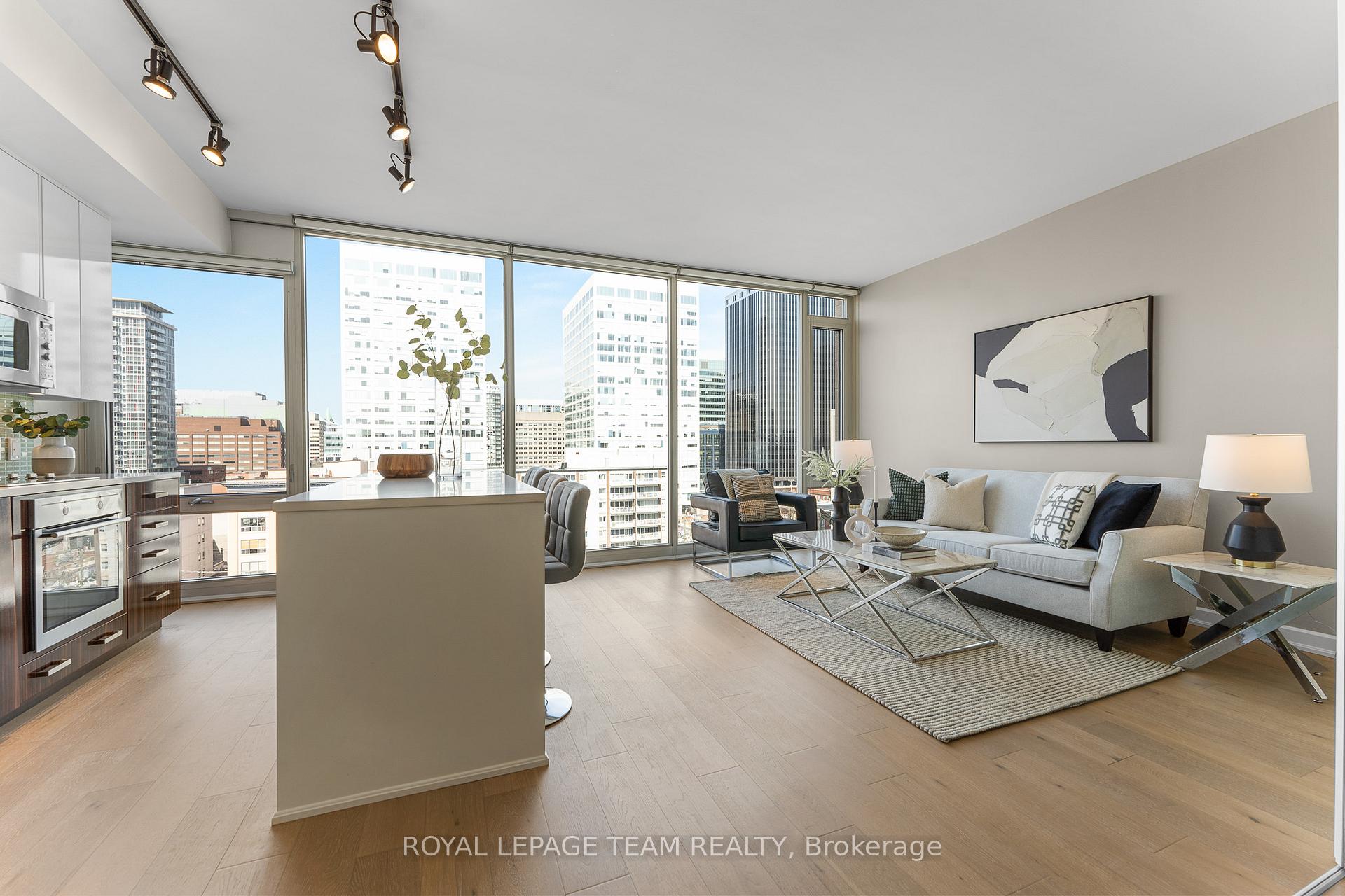 Photo 12 of Unit 913, 300 Lisgar Street, Ottawa, Ottawa Centre — HOMEH