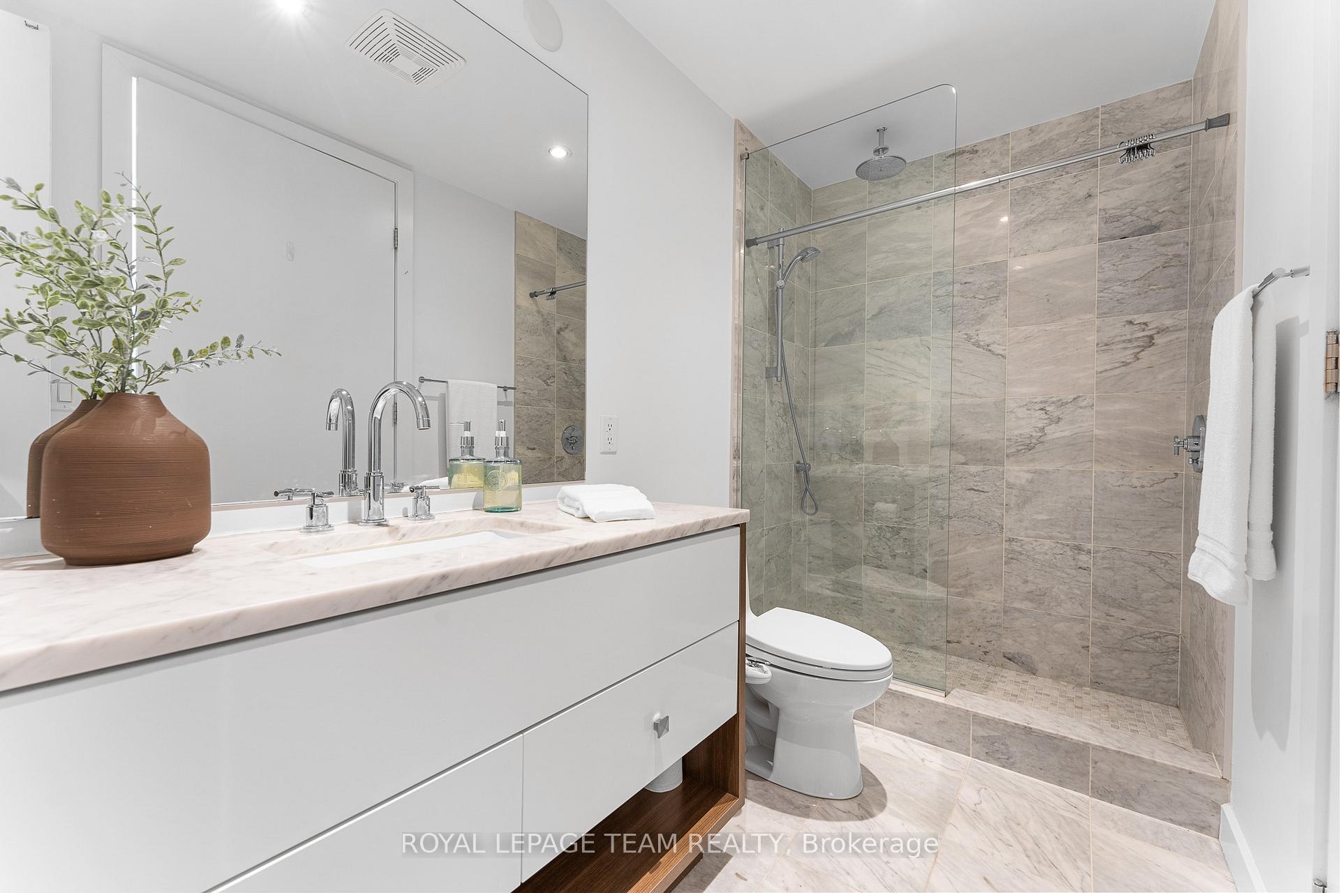 Photo 36 of Unit 913, 300 Lisgar Street, Ottawa, Ottawa Centre — HOMEH