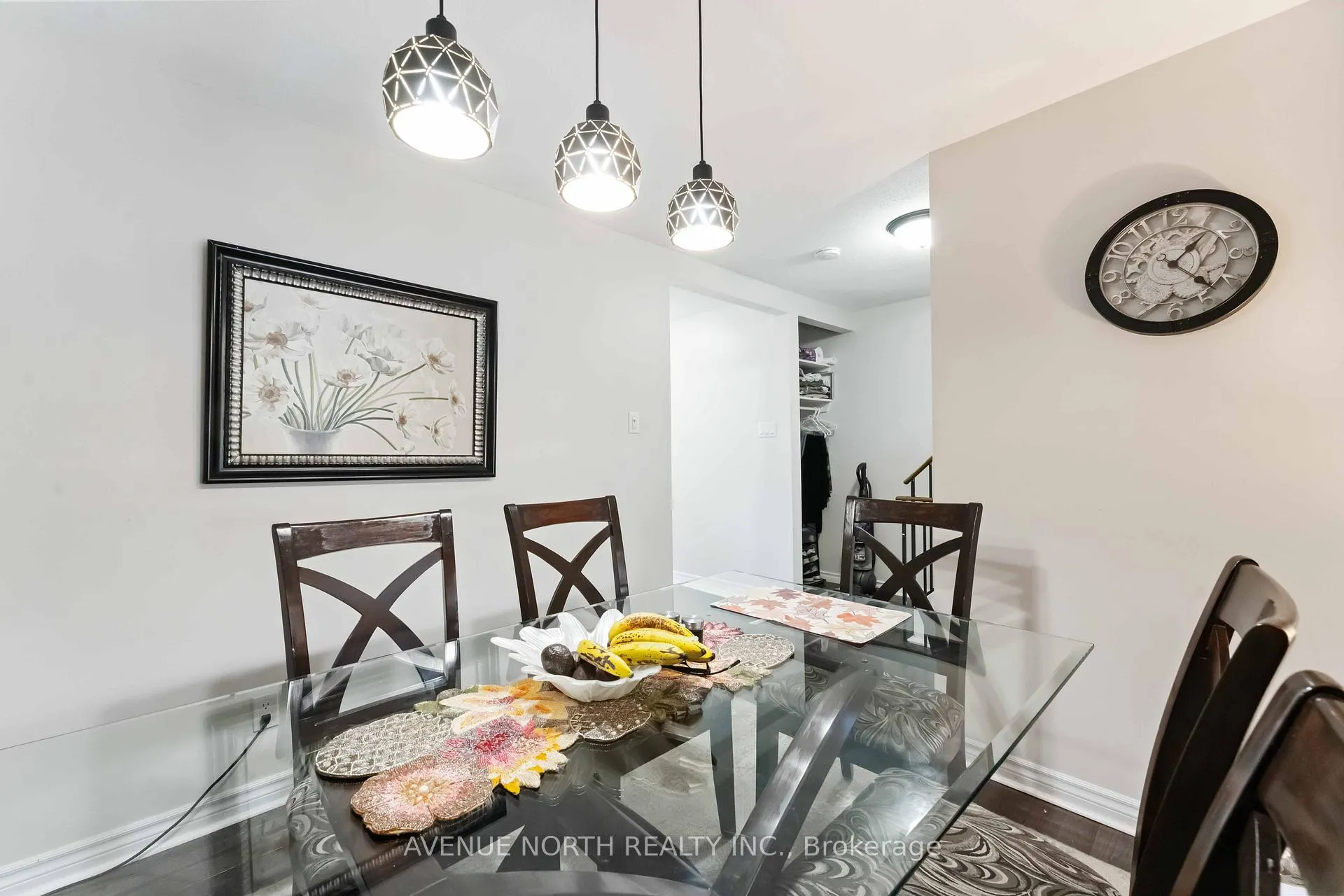 Photo 11 of Unit B, 1741 Lamoureux Drive, Ottawa, Queenswood Heights South — HOMEH