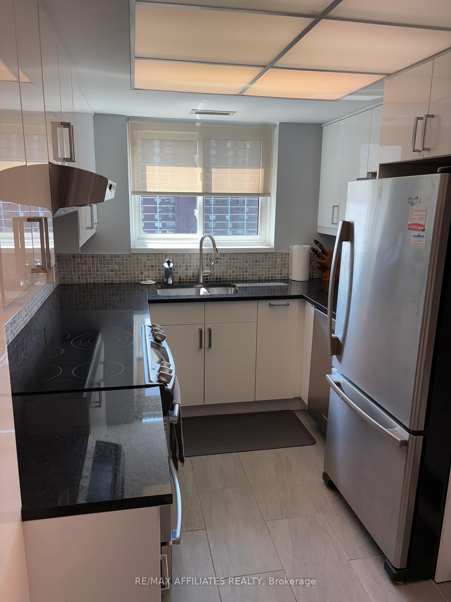 Photo 8 of Unit 811, 1705 Playfair Drive, Ottawa, Playfair Park — HOMEH