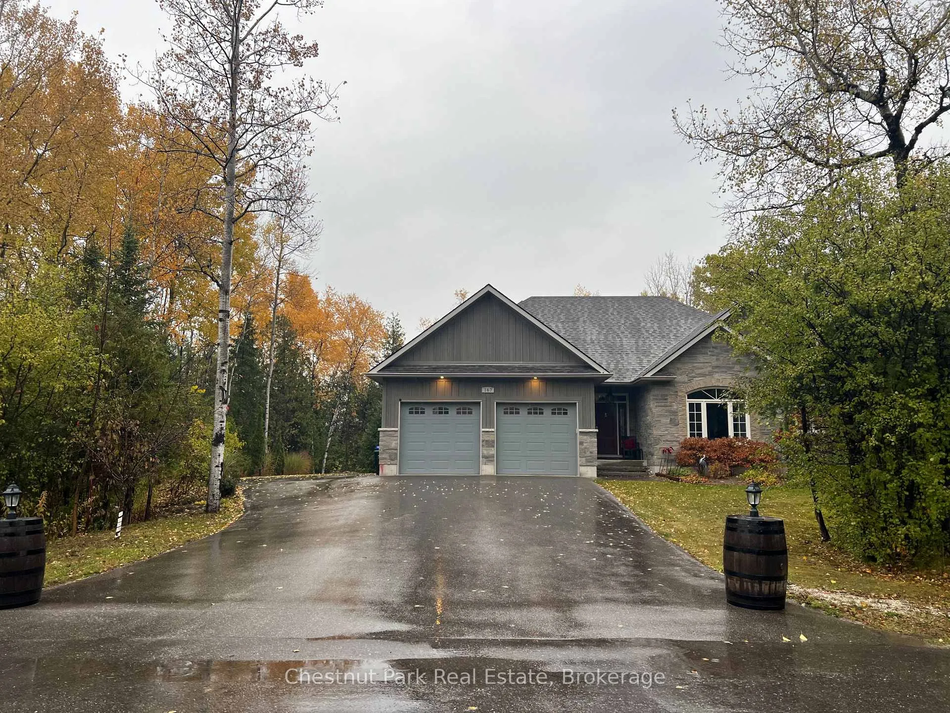 Front of 167 Glenlake Boulevard