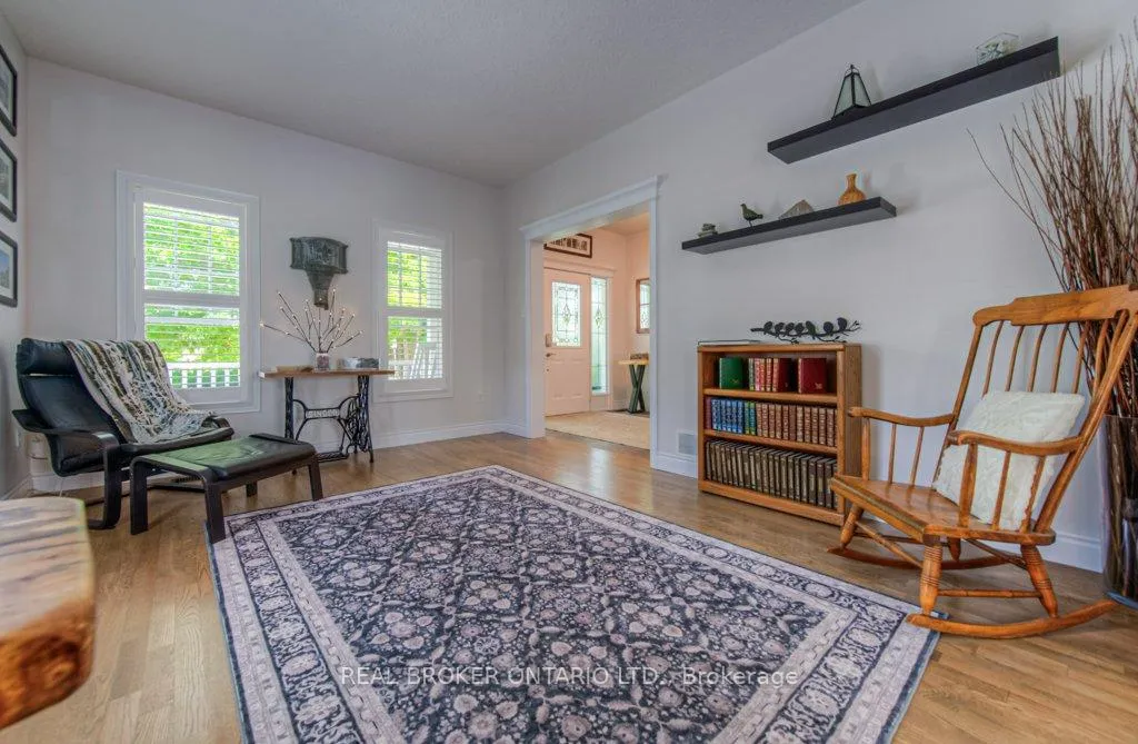 Photo 12 of 177 Old Maple Boulevard, Guelph/Eramosa, Rockwood — HOMEH