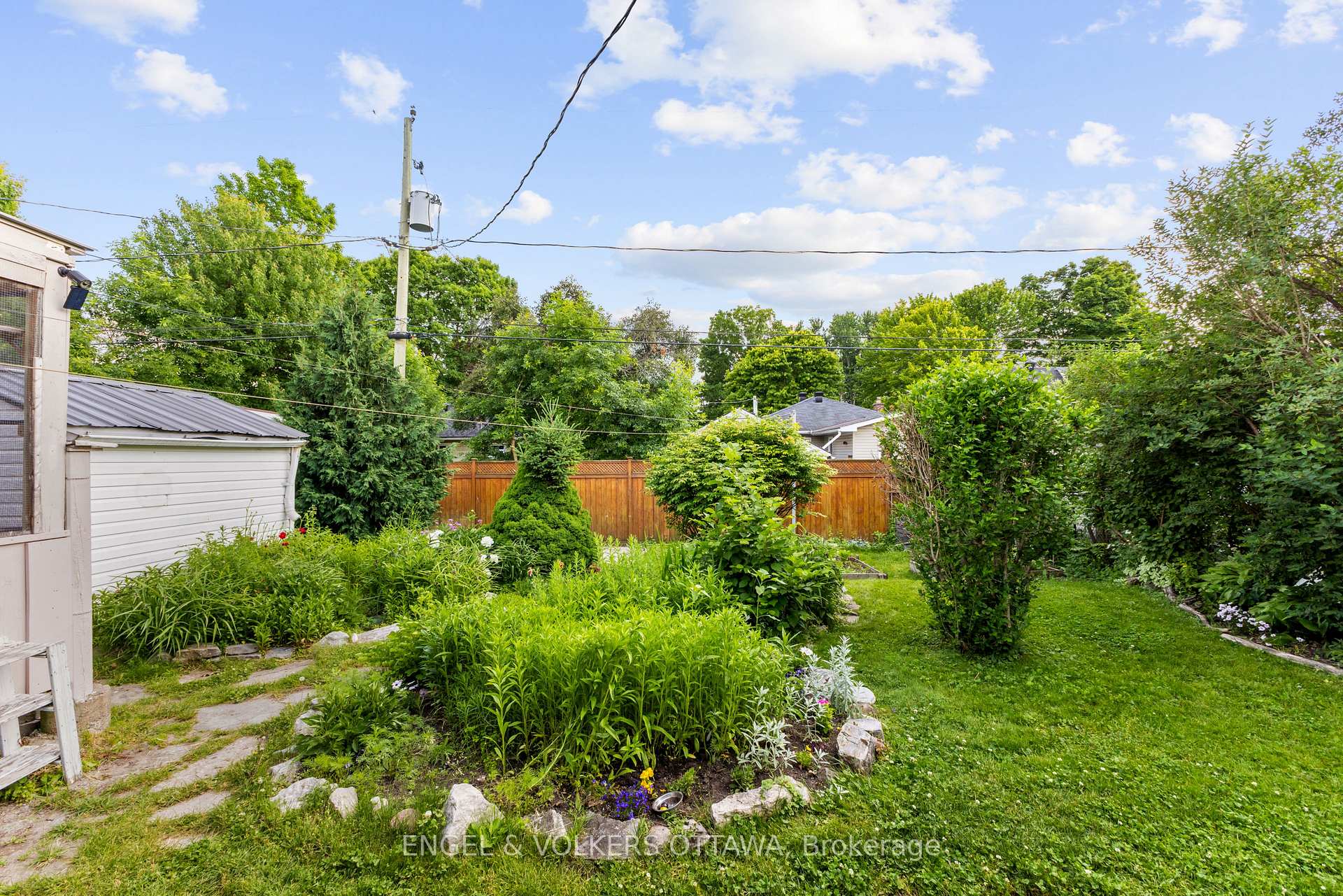 Photo 35 of 960 Chapman Boulevard, Ottawa, Elmvale Acres/Urbandale — HOMEH