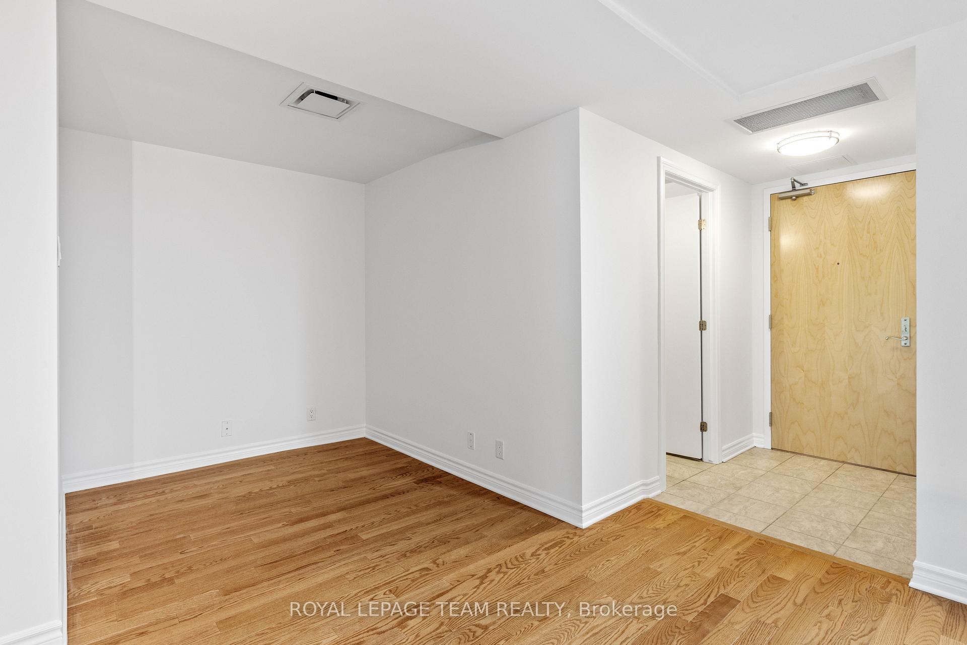 Photo 6 of Unit 316, 200 Lett Street, Ottawa, West Centre Town — HOMEH