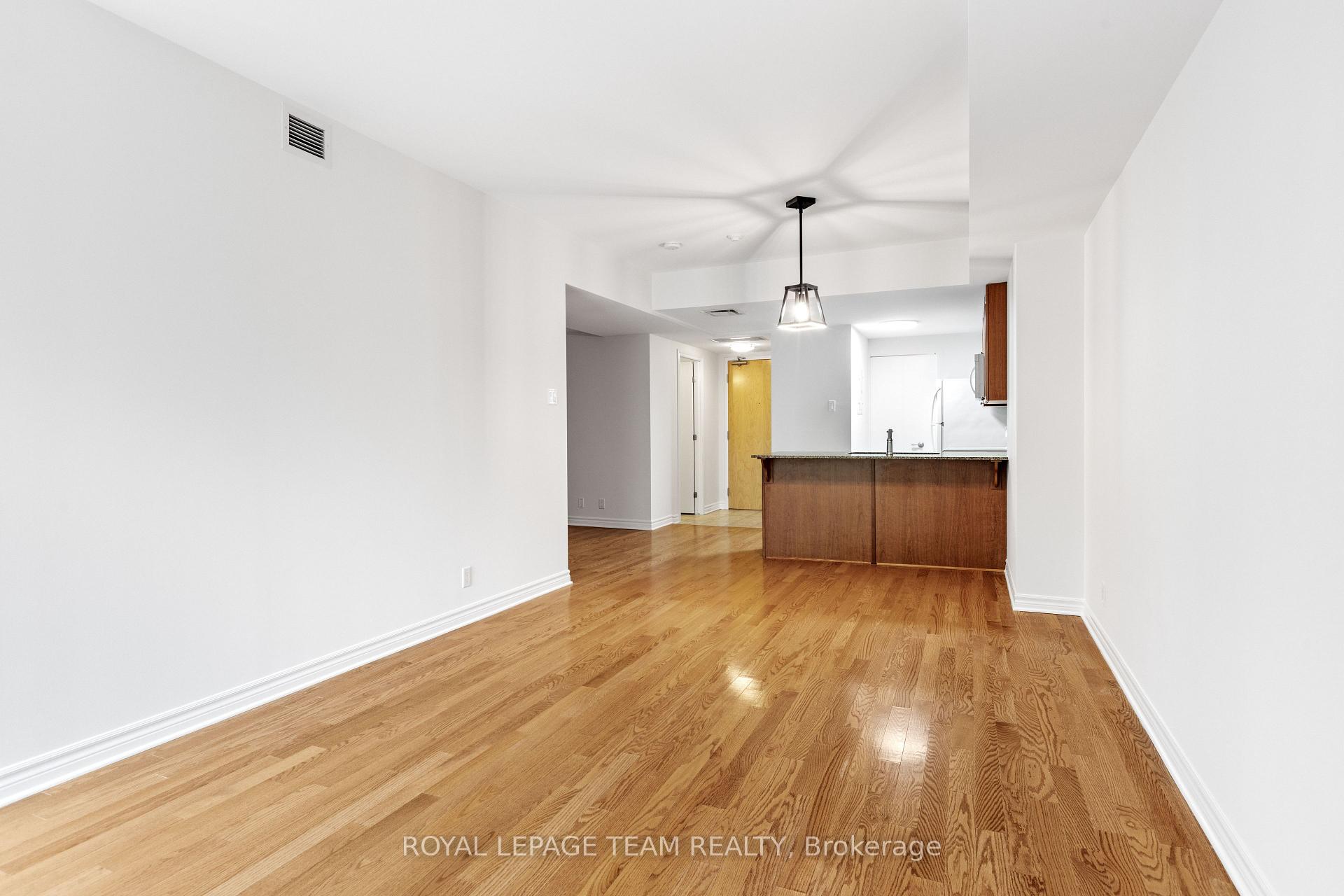 Photo 12 of Unit 316, 200 Lett Street, Ottawa, West Centre Town — HOMEH