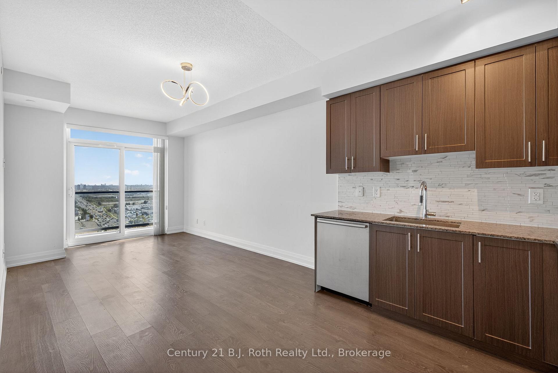 Photo 12 of Unit 2003, 3700 Highway 7, Vaughan, Vaughan Corporate Centre — HOMEH