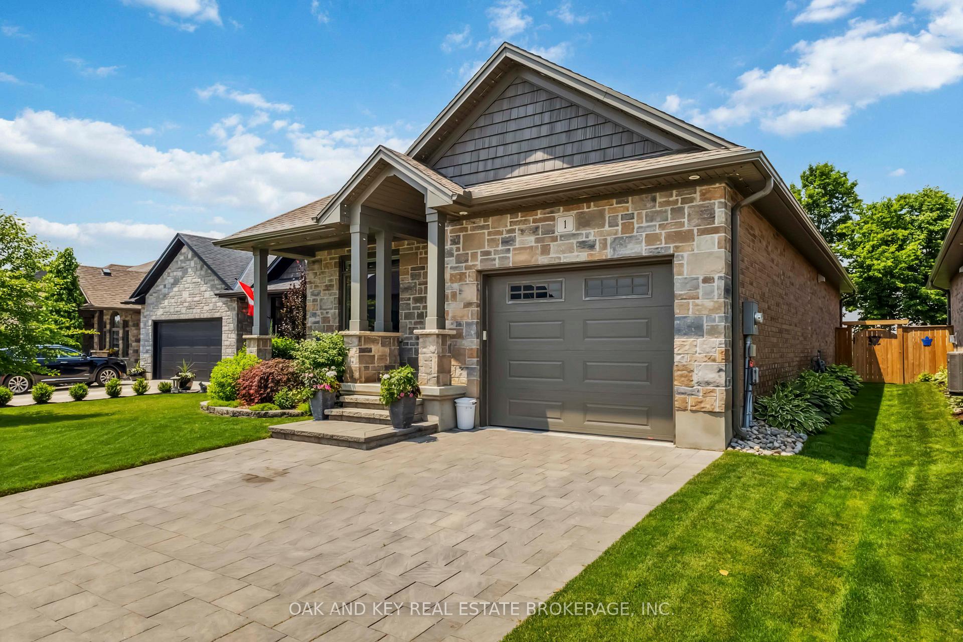 Photo 4 of Unit 1, 159 Collins Way, Strathroy-Caradoc, SE — HOMEH
