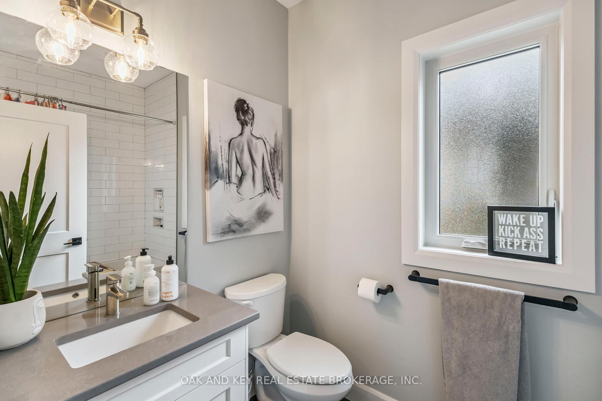 Photo 12 of Unit 1, 159 Collins Way, Strathroy-Caradoc, SE — HOMEH