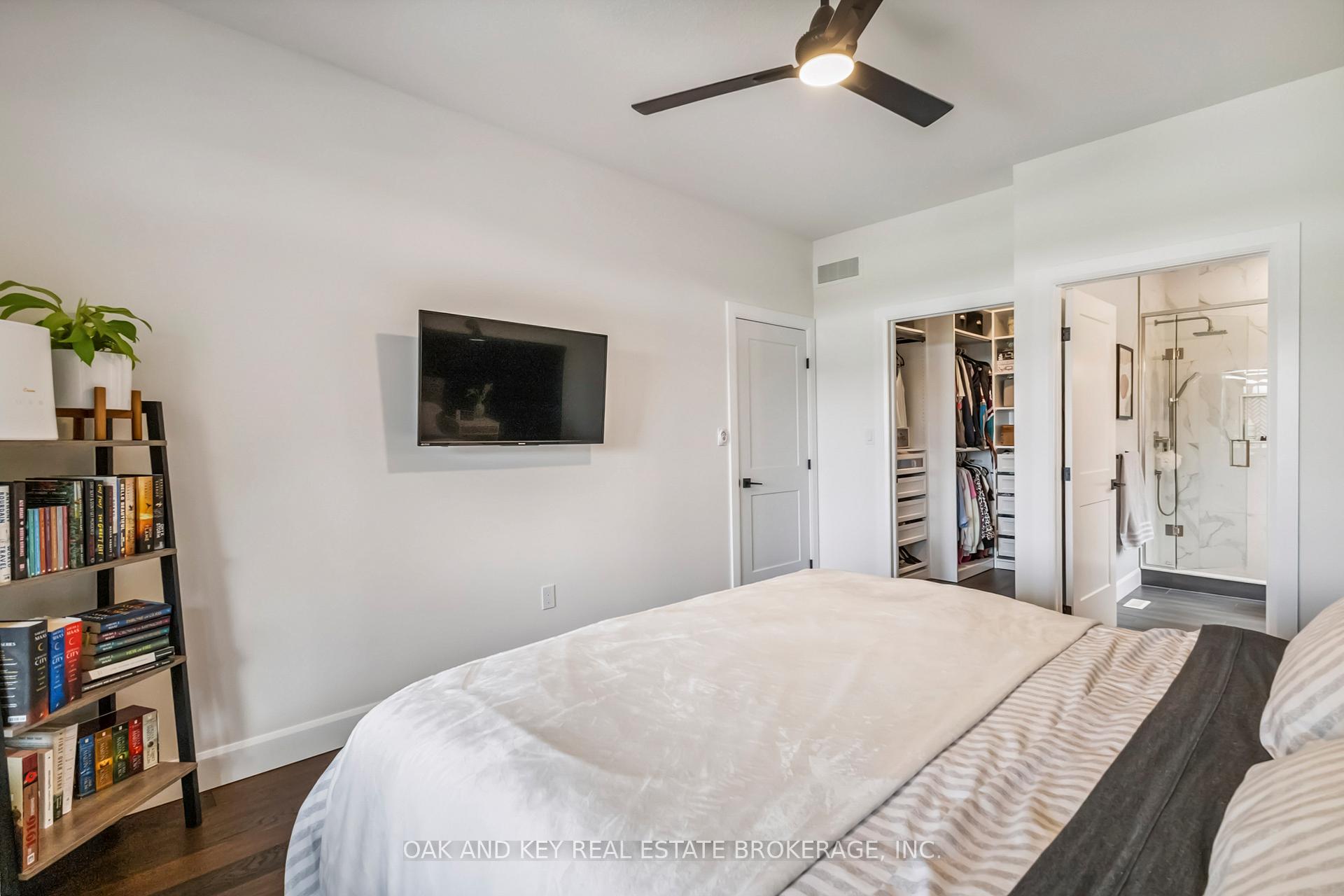 Photo 14 of Unit 1, 159 Collins Way, Strathroy-Caradoc, SE — HOMEH
