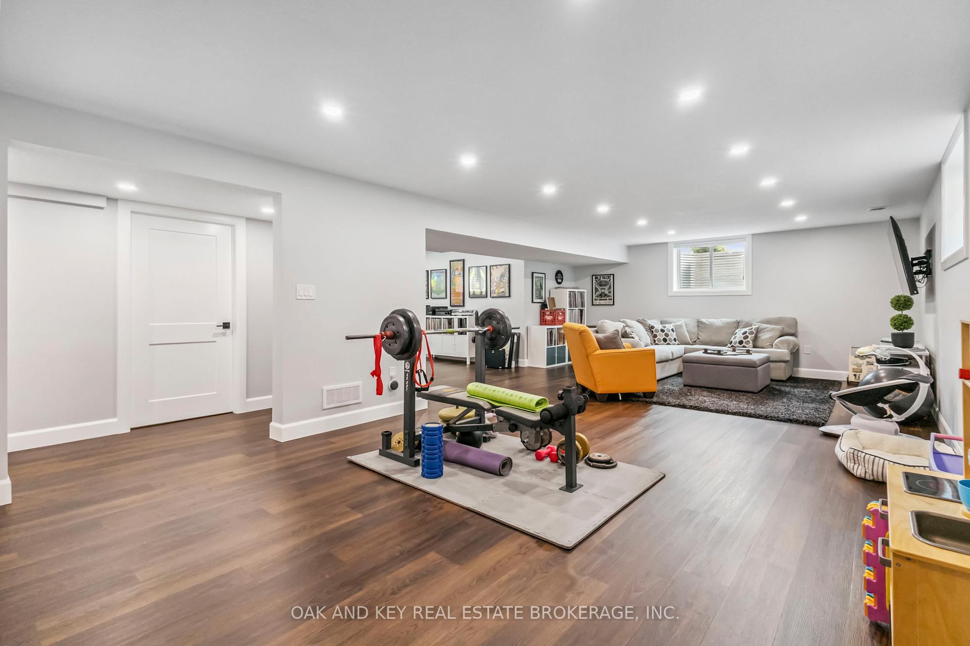 Photo 37 of Unit 1, 159 Collins Way, Strathroy-Caradoc, SE — HOMEH