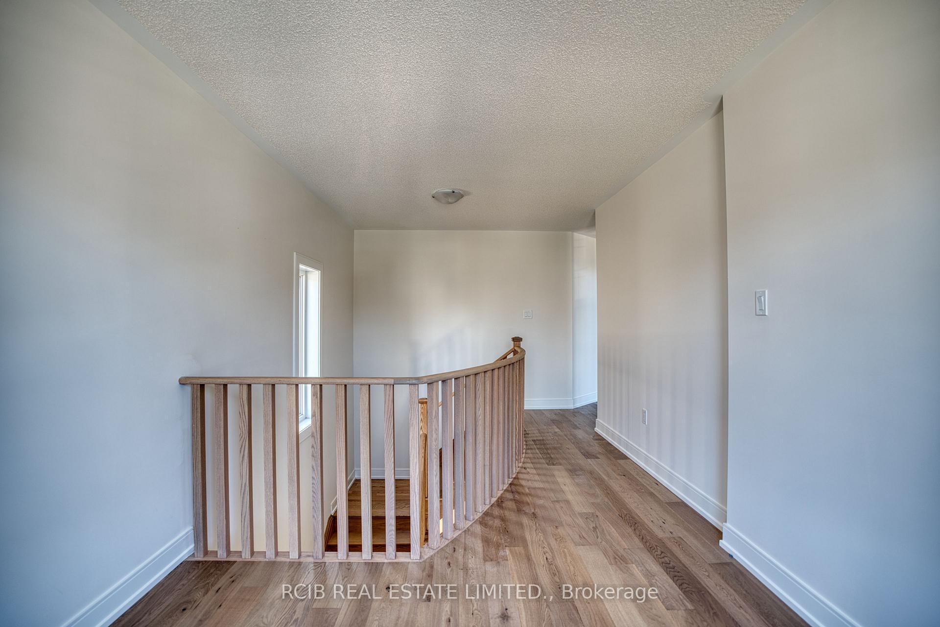 Photo 16 of 20 Stanley Leitch Drive, Kitchener, Mill Courtland Woodside Park — HOMEH