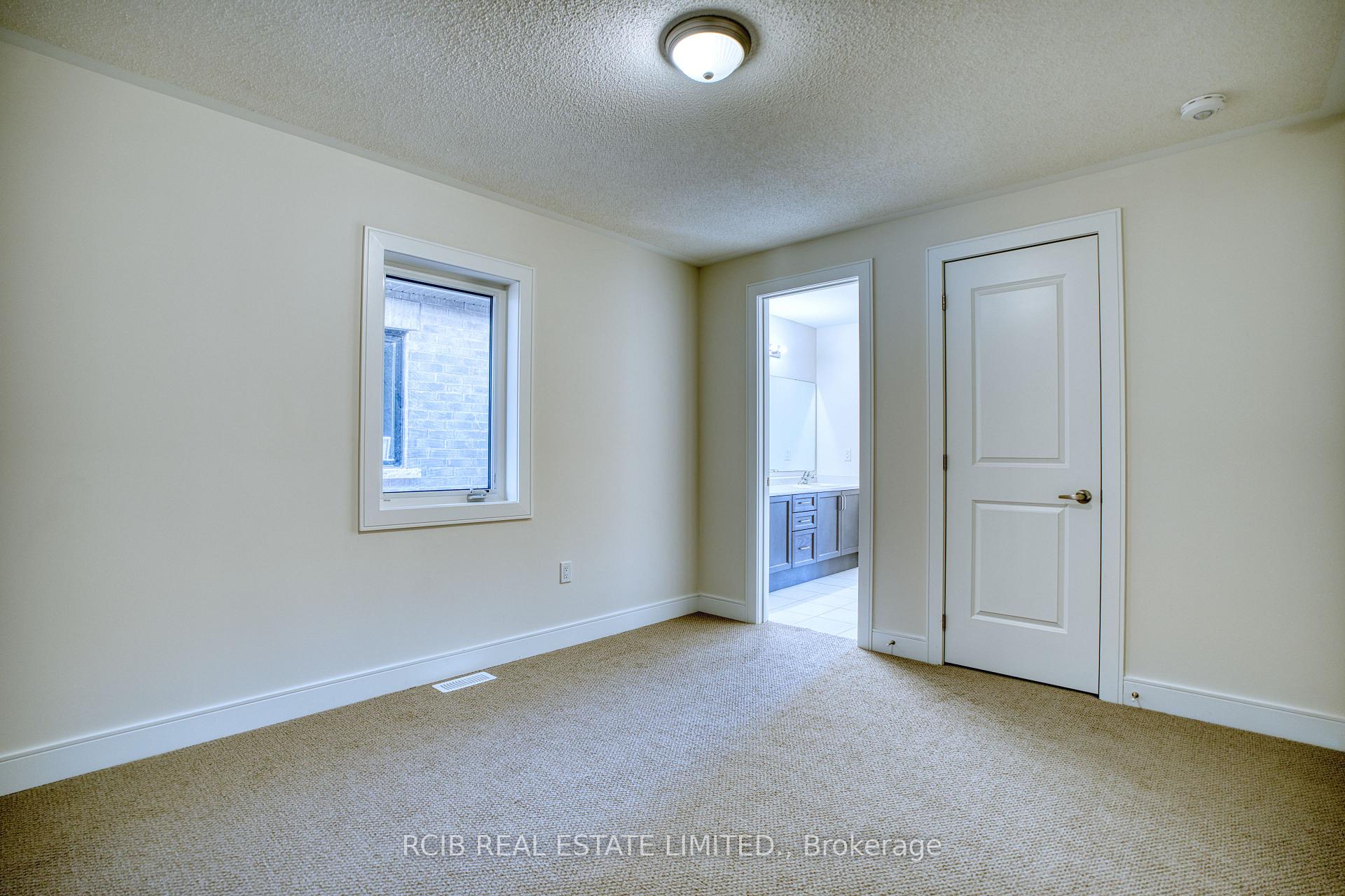 Photo 15 of 20 Stanley Leitch Drive, Kitchener, Mill Courtland Woodside Park — HOMEH