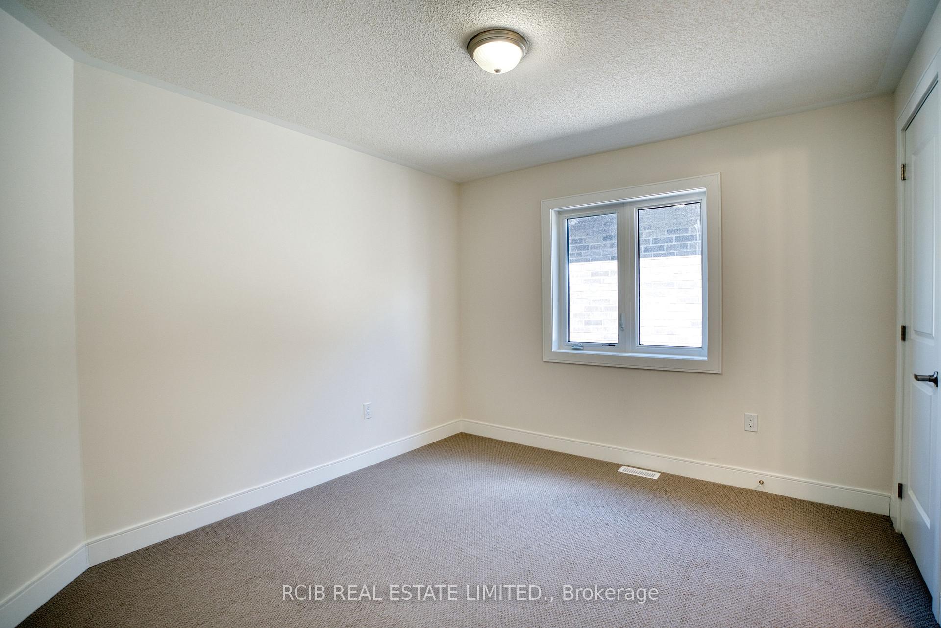 Photo 19 of 20 Stanley Leitch Drive, Kitchener, Mill Courtland Woodside Park — HOMEH