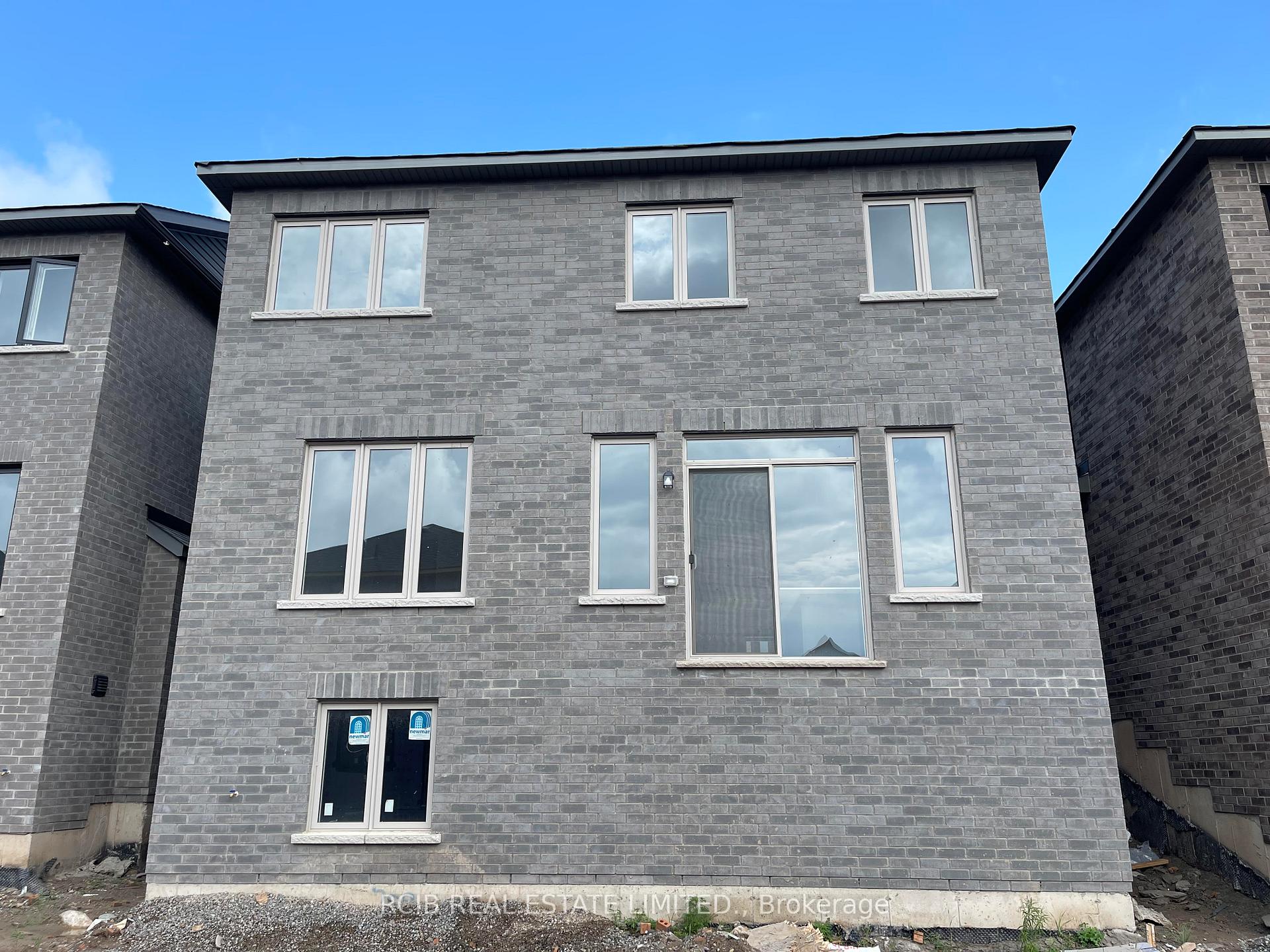 Photo 29 of 20 Stanley Leitch Drive, Kitchener, Mill Courtland Woodside Park — HOMEH