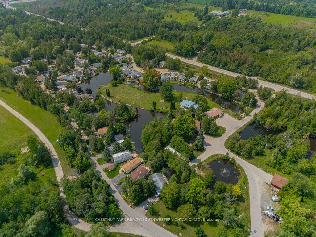 Photo 33 of 5 Pine Road, Puslinch, Rural Puslinch East — HOMEH