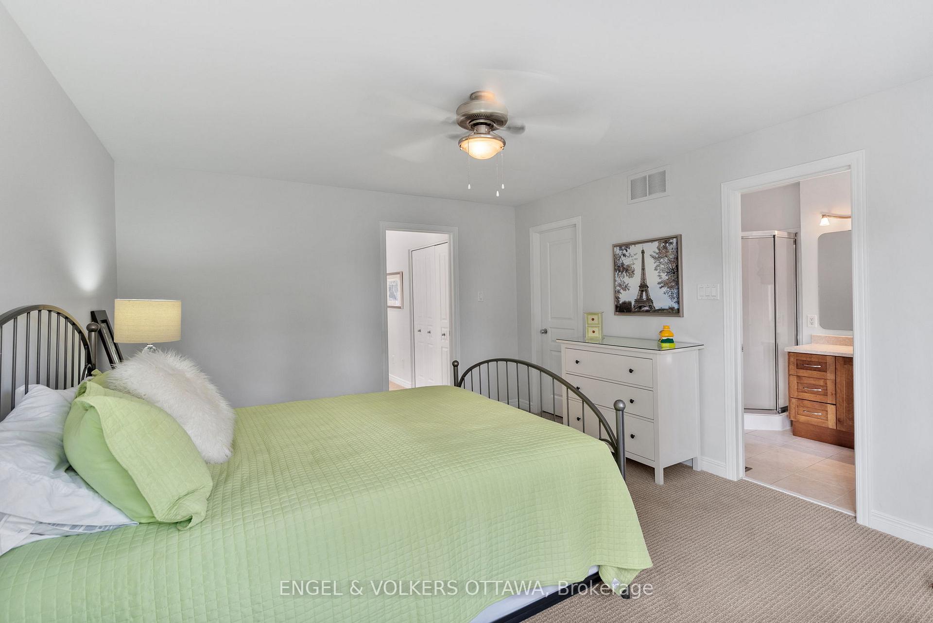 Photo 24 of 110 Encore Private, Ottawa, City View/Skyline/Fisher Heights/Parkwood Hills — HOMEH