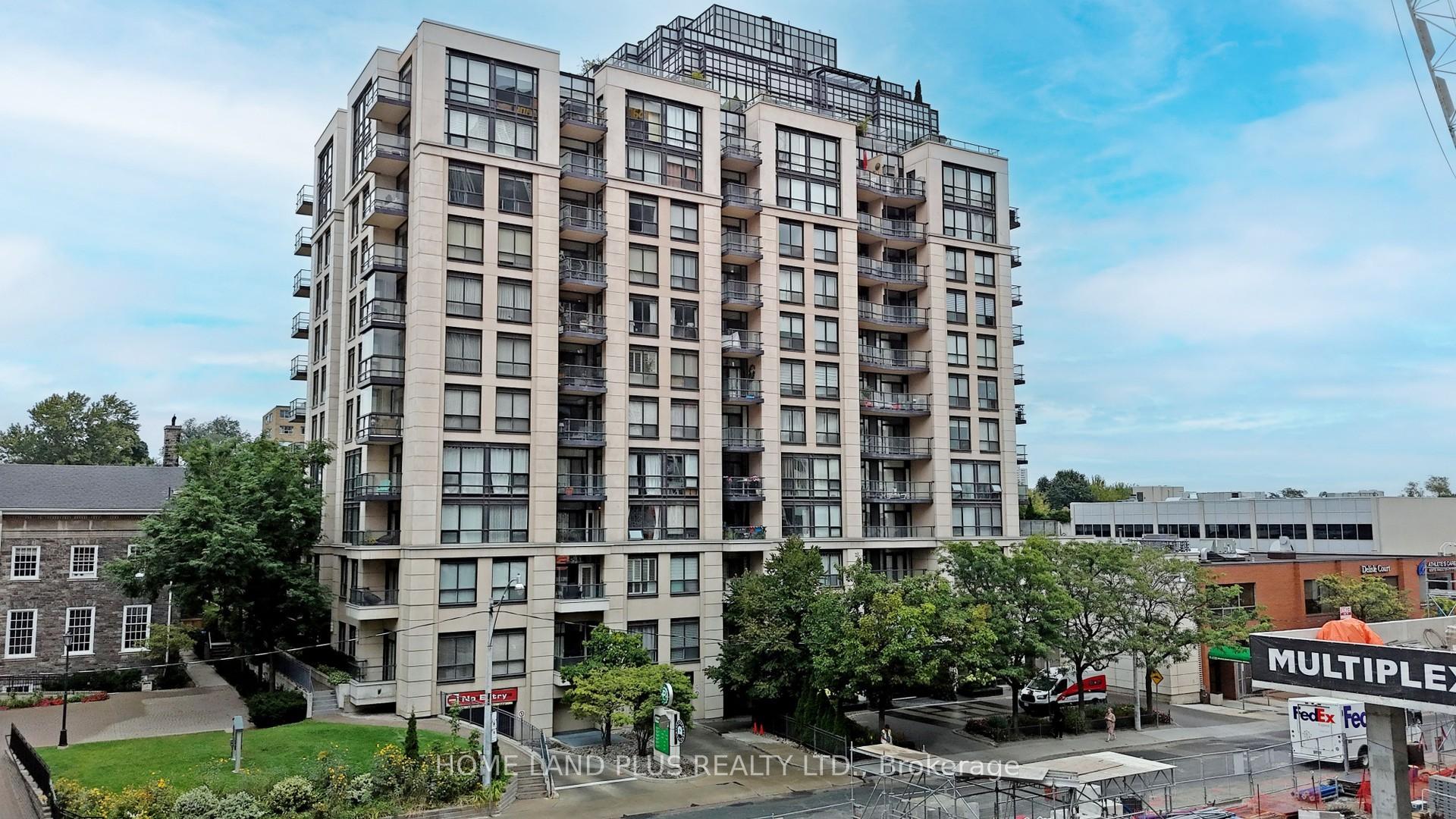 Front of Unit 906, 10 Delisle Avenue