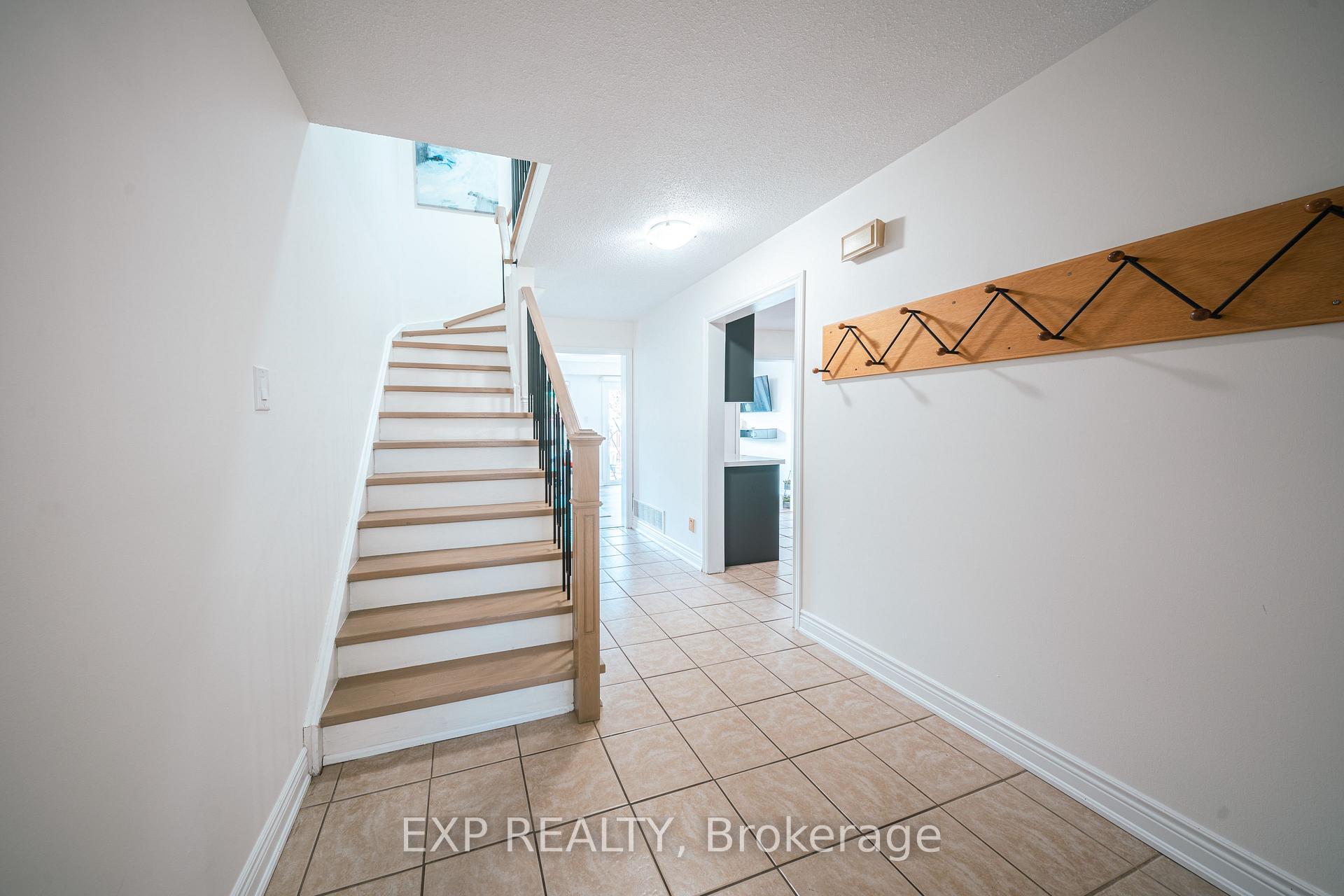 Photo 5 of Unit 42, 9 Michael Boulevard, Whitby, Lynde Creek — HOMEH