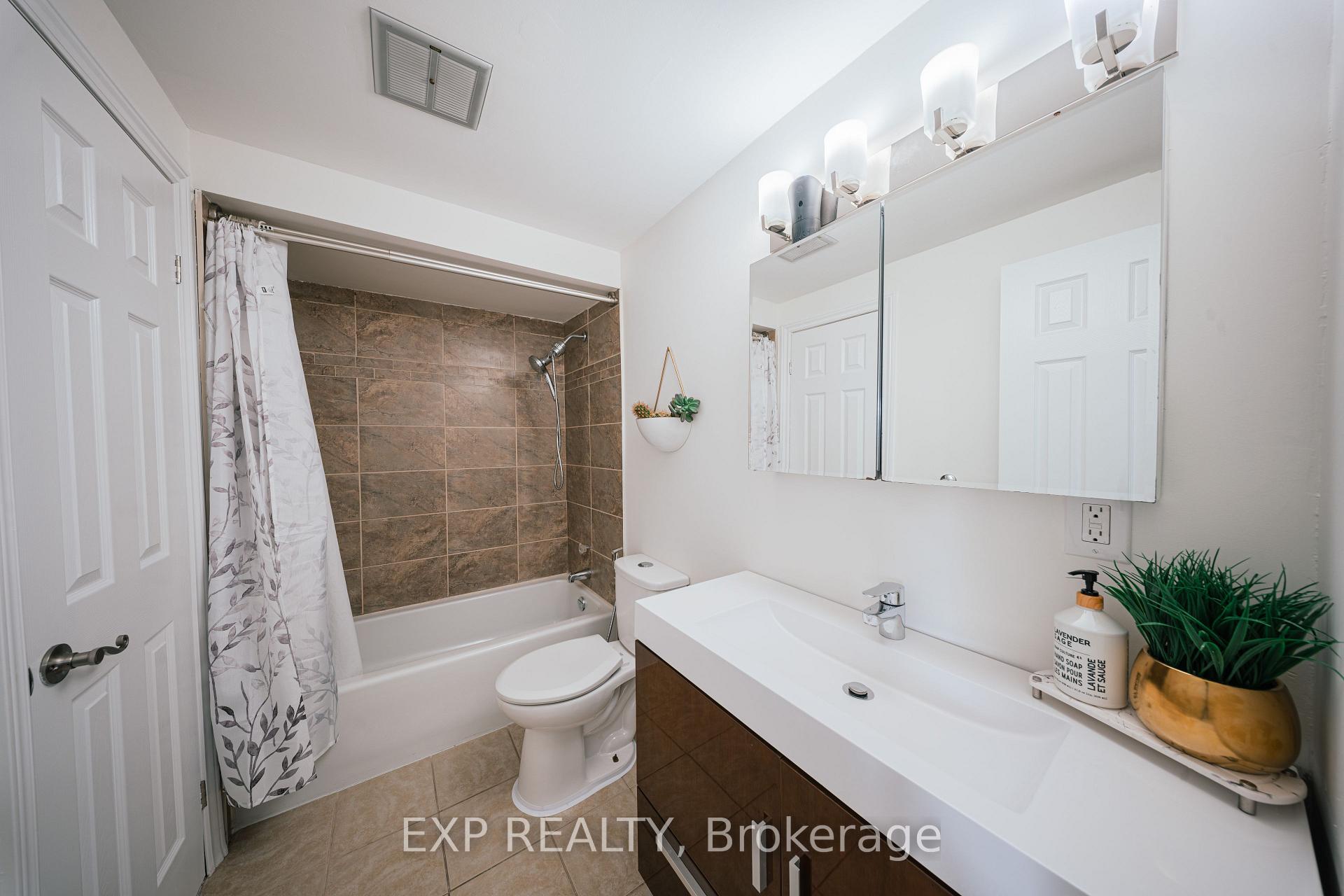 Photo 15 of Unit 42, 9 Michael Boulevard, Whitby, Lynde Creek — HOMEH
