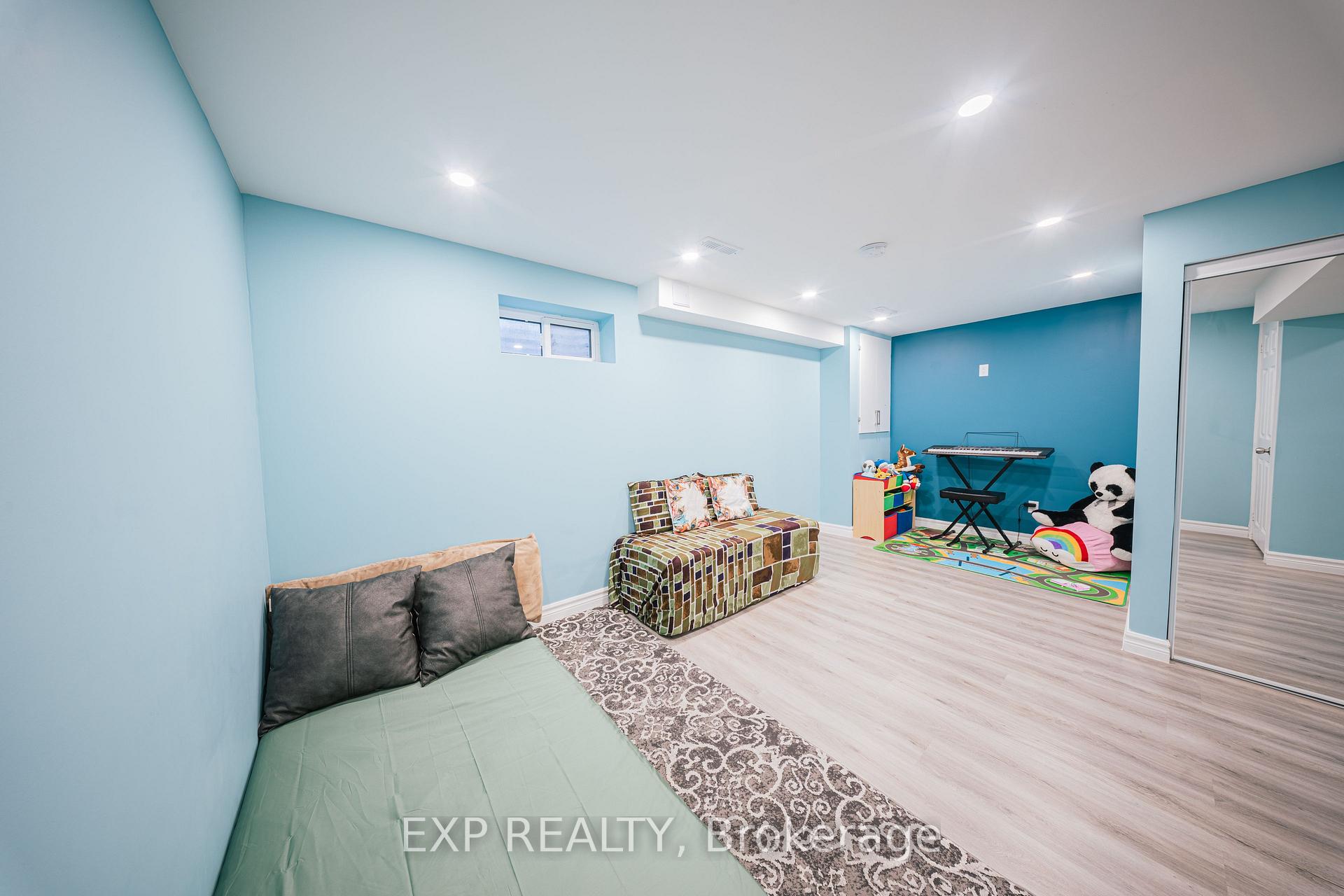 Photo 25 of Unit 42, 9 Michael Boulevard, Whitby, Lynde Creek — HOMEH