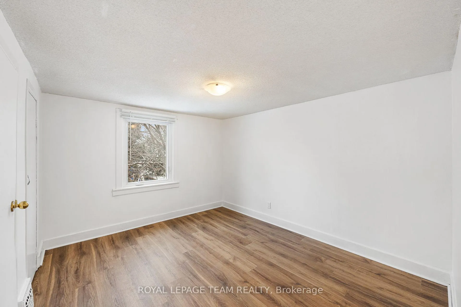 Photo 14 of 163 Genest Street, Ottawa, Vanier — HOMEH
