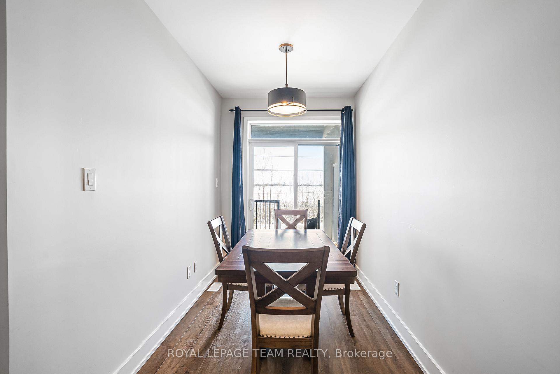 Photo 14 of 308 Pilot Private, Ottawa, Kanata - Emerald Meadows/Trailwest — HOMEH
