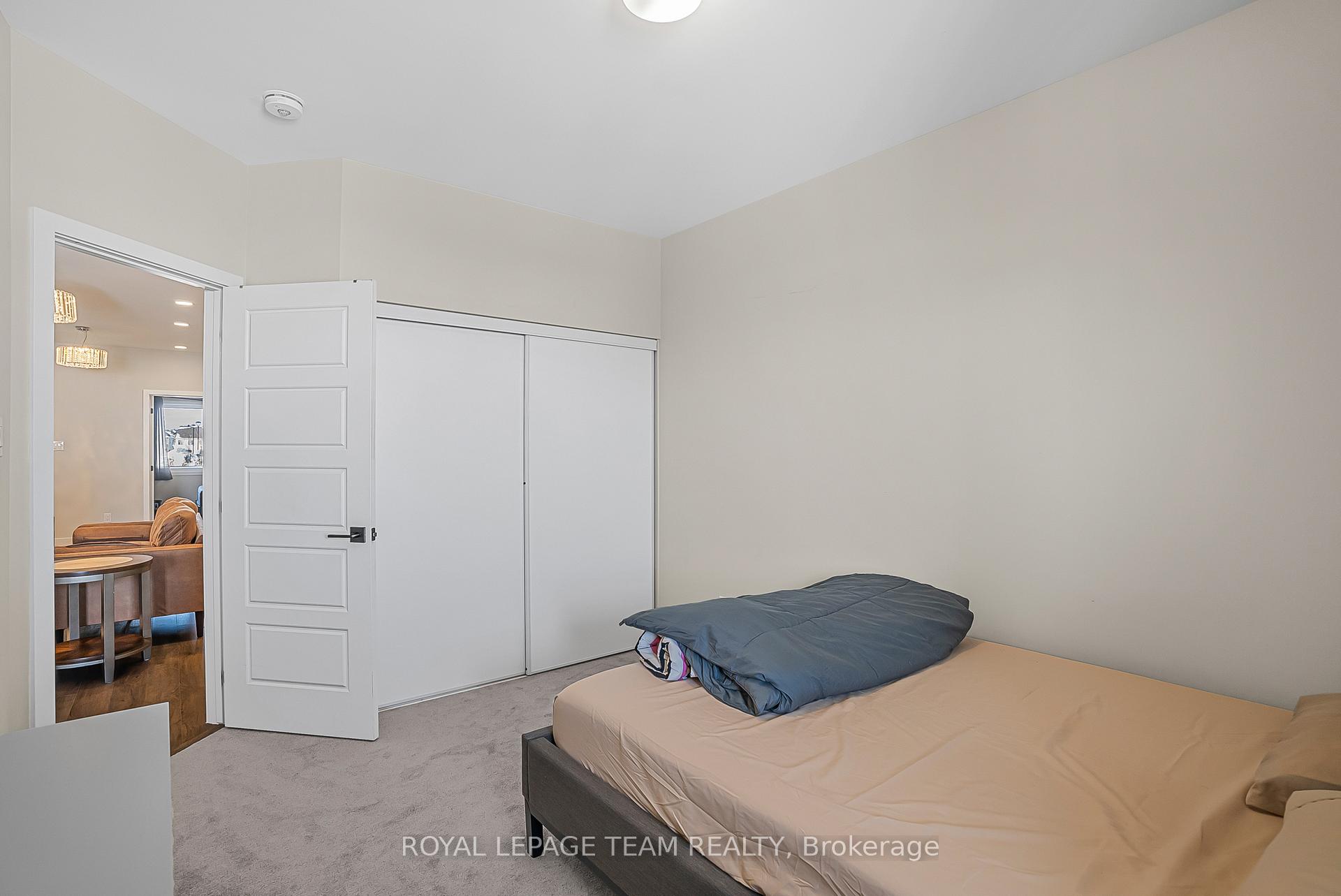 Photo 16 of 308 Pilot Private, Ottawa, Kanata - Emerald Meadows/Trailwest — HOMEH