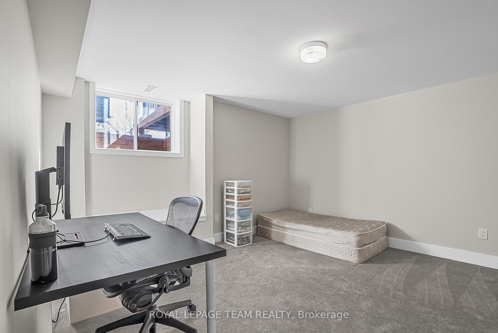 Photo 19 of 308 Pilot Private, Ottawa, Kanata - Emerald Meadows/Trailwest — HOMEH