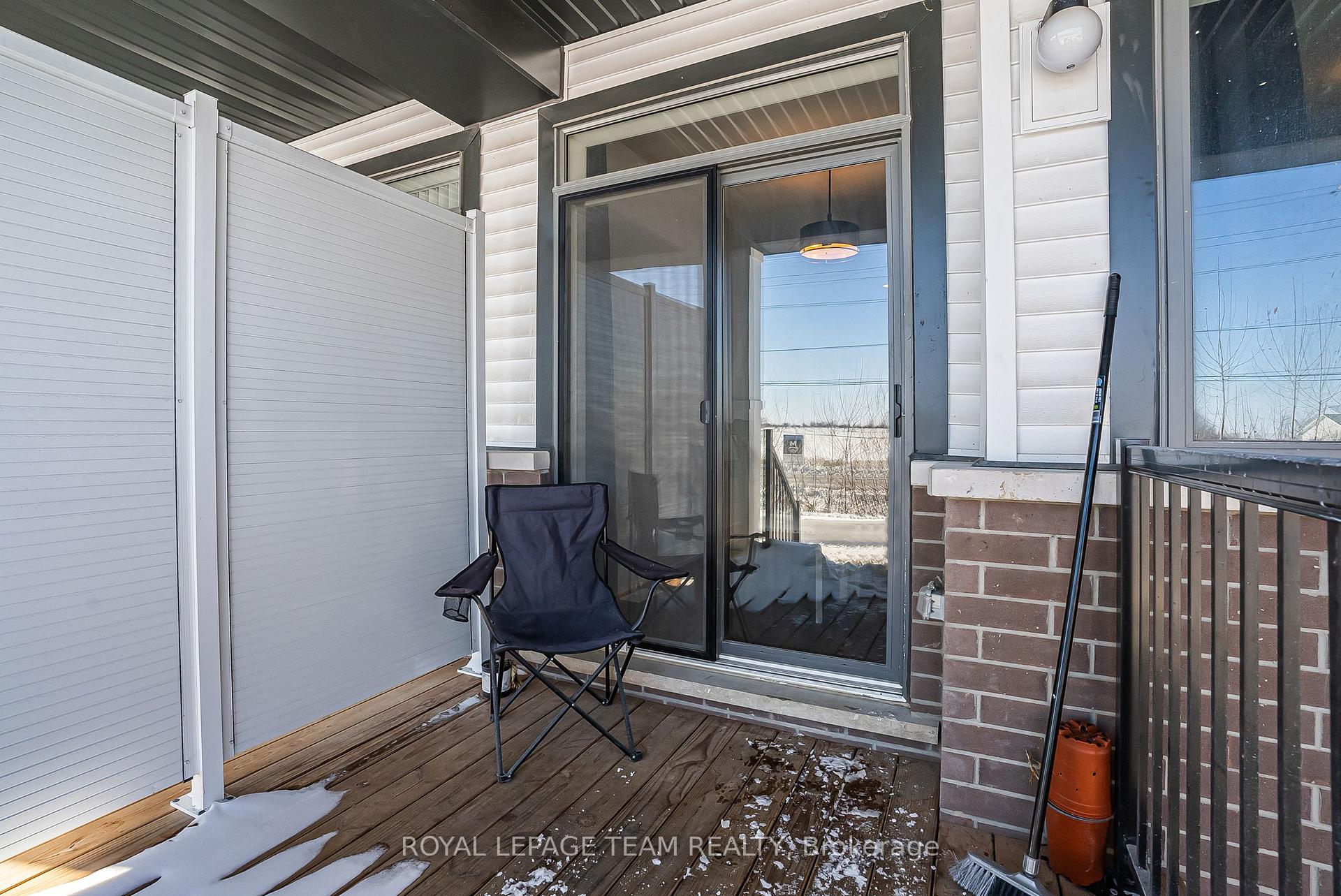 Photo 26 of 308 Pilot Private, Ottawa, Kanata - Emerald Meadows/Trailwest — HOMEH