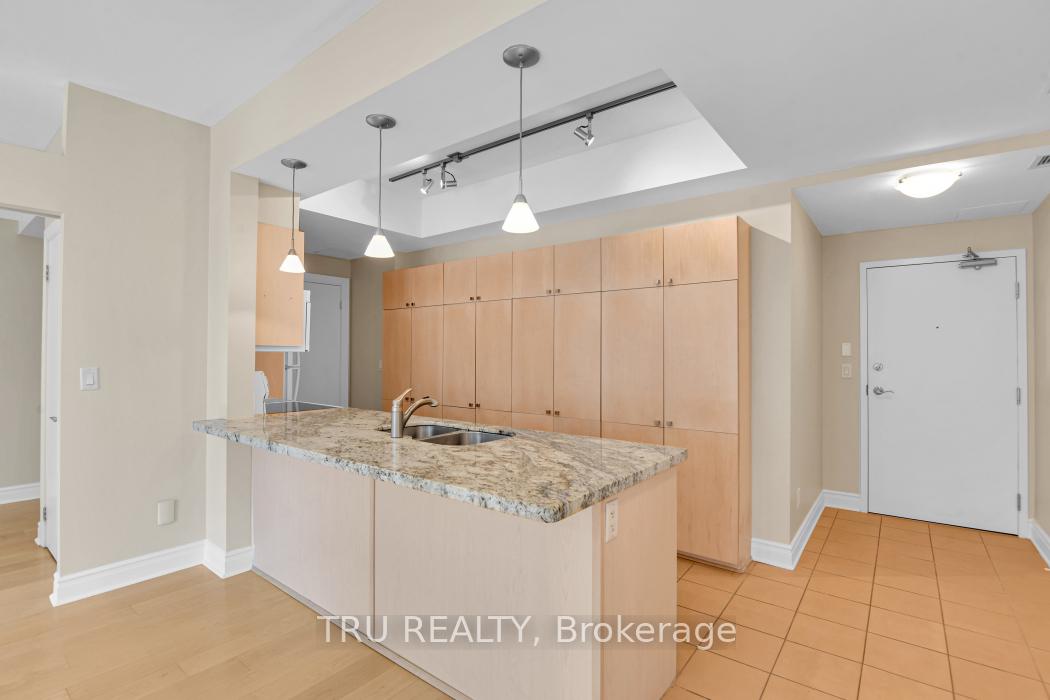 Photo 15 of Unit 805, 85 Bronson Avenue, Ottawa, Ottawa Centre — HOMEH
