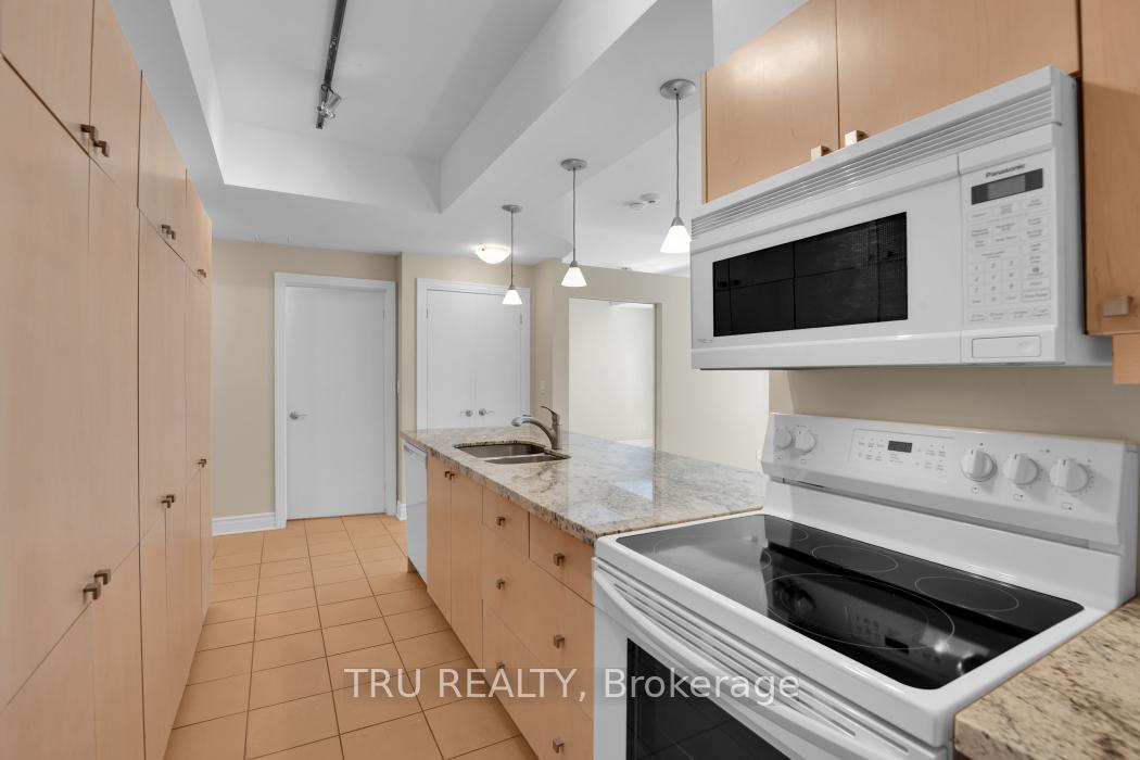 Photo 17 of Unit 805, 85 Bronson Avenue, Ottawa, Ottawa Centre — HOMEH