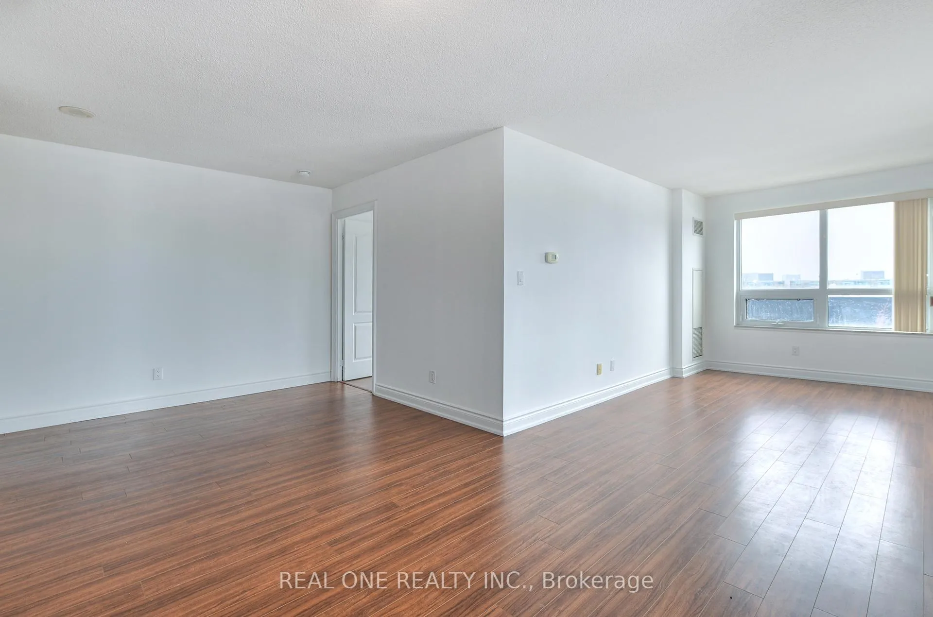 Photo 9 of Unit 319, 50 Clegg Road, Markham, Unionville — HOMEH