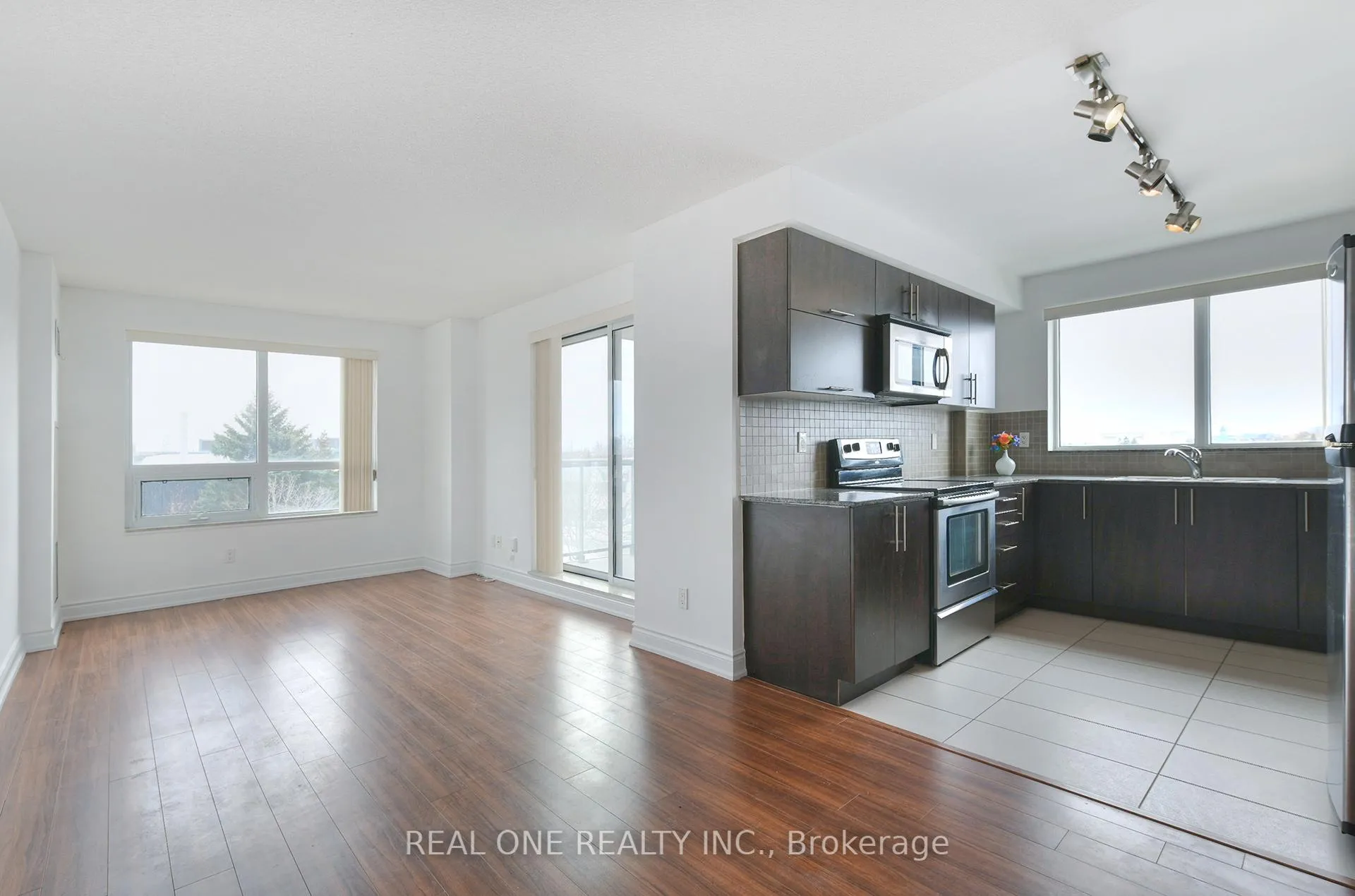 Photo 10 of Unit 319, 50 Clegg Road, Markham, Unionville — HOMEH