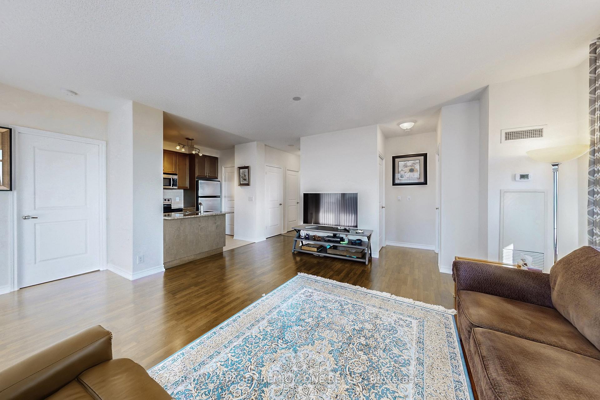 Photo 13 of Unit 606, 9235 Jane Street, Vaughan, Maple — HOMEH