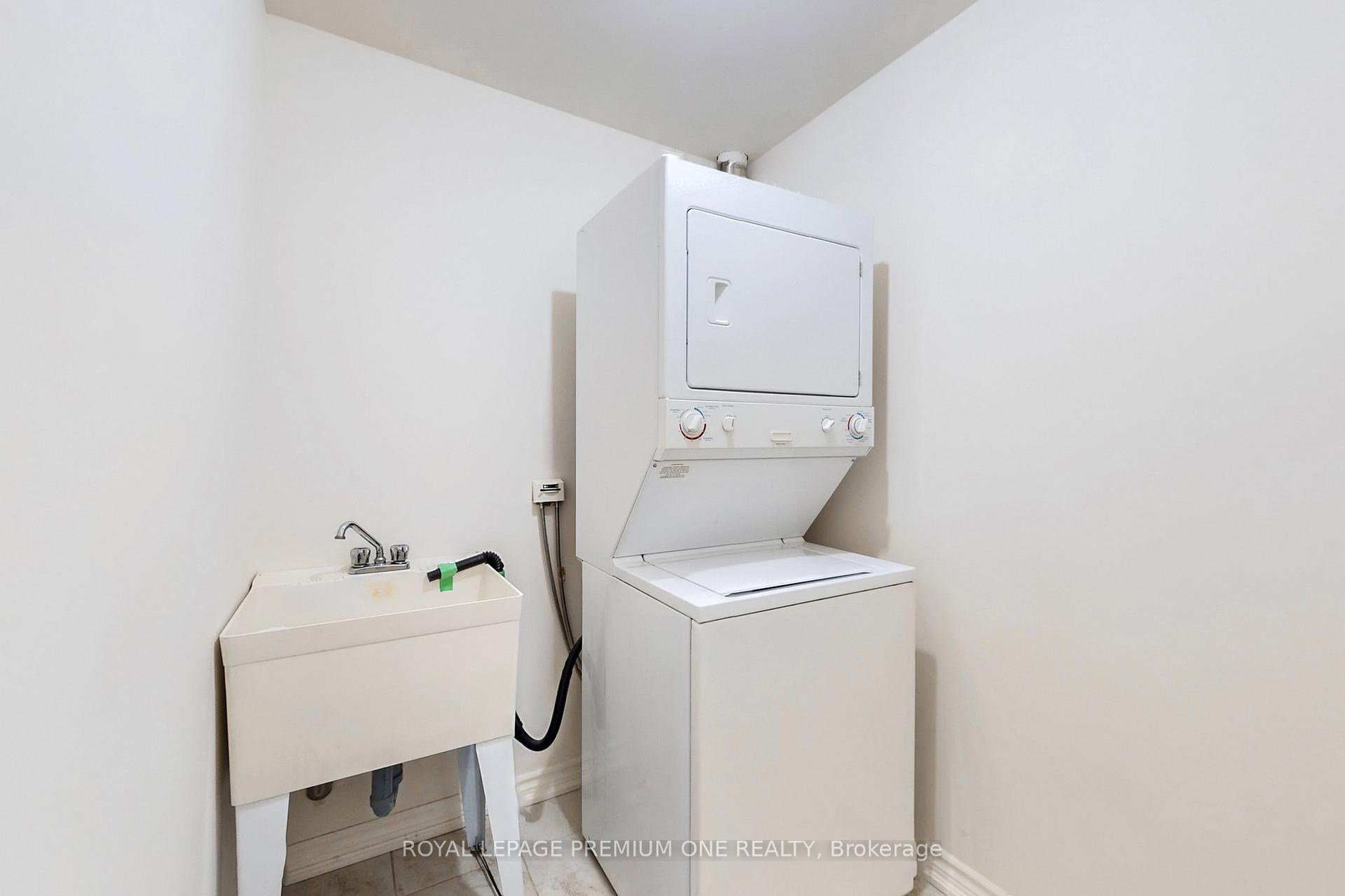 Photo 28 of Unit 606, 9235 Jane Street, Vaughan, Maple — HOMEH