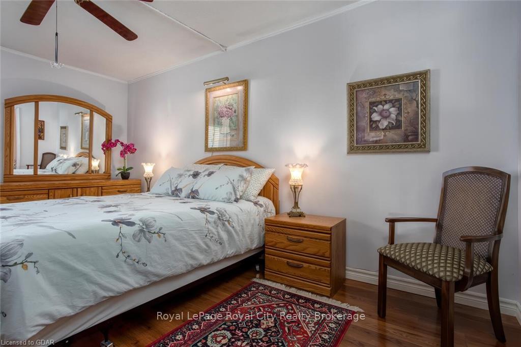 Photo 6 of Unit 708, 358 Waterloo Avenue, Guelph, Junction/Onward Willow — HOMEH