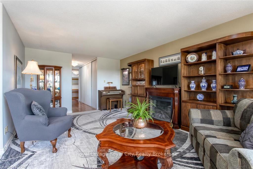 Photo 23 of Unit 708, 358 Waterloo Avenue, Guelph, Junction/Onward Willow — HOMEH