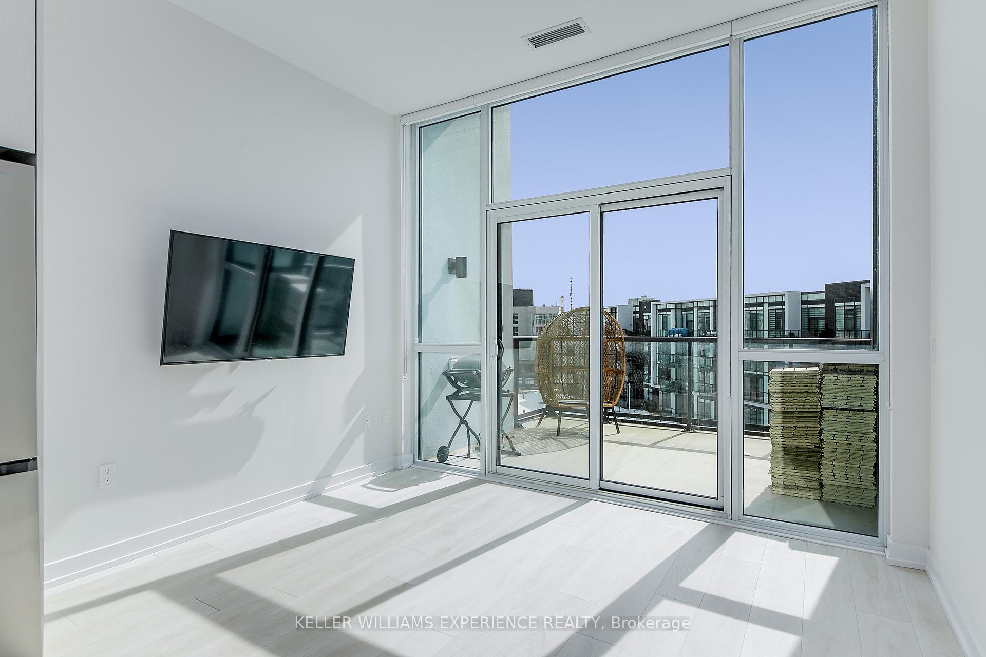 Photo 7 of Unit 402, 415 Sea Ray Avenue, Innisfil, Rural Innisfil — HOMEH