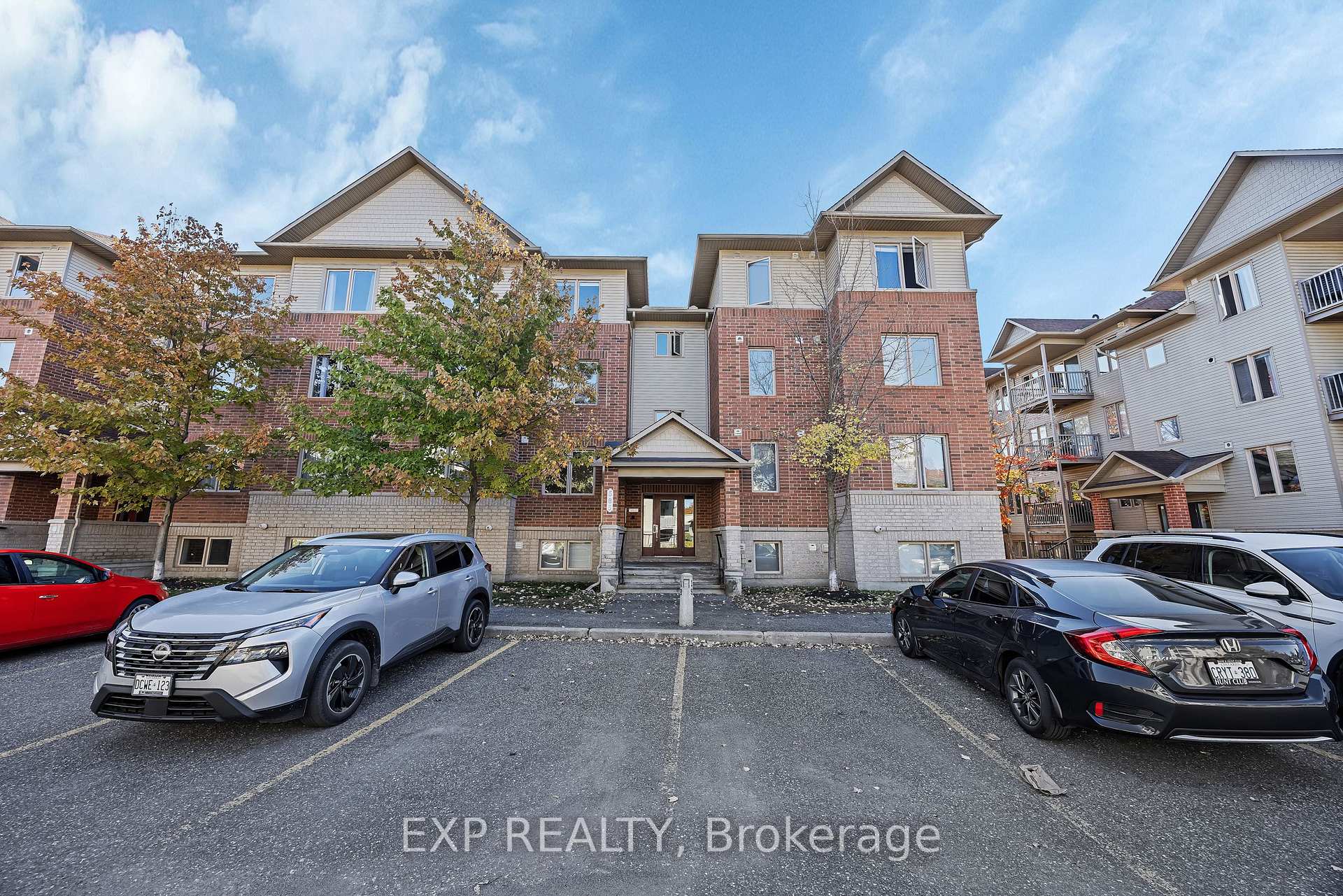 Photo 1 of Unit 6, 585 Stonefield Private, Ottawa, Barrhaven East — HOMEH