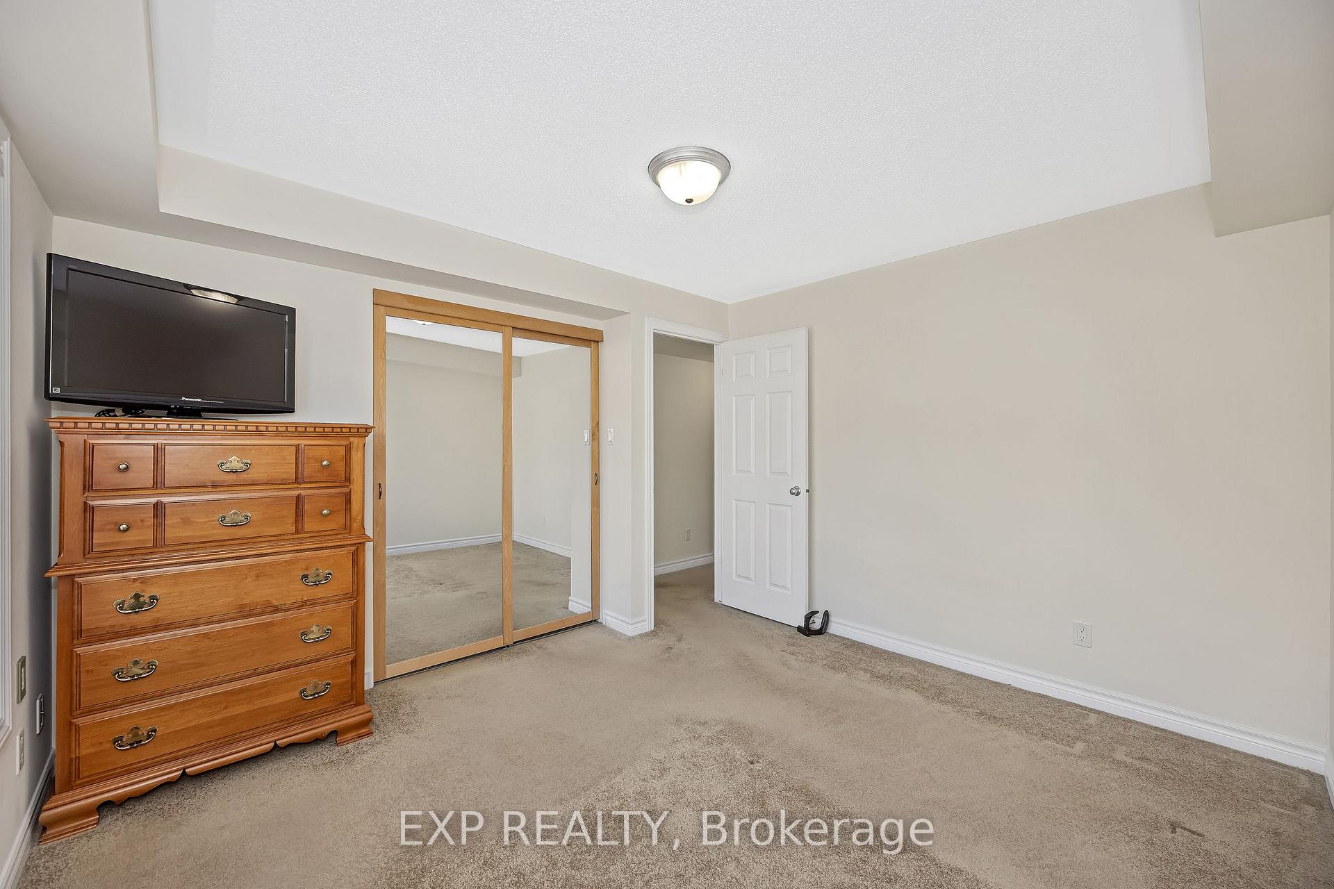Photo 23 of Unit 6, 585 Stonefield Private, Ottawa, Barrhaven East — HOMEH
